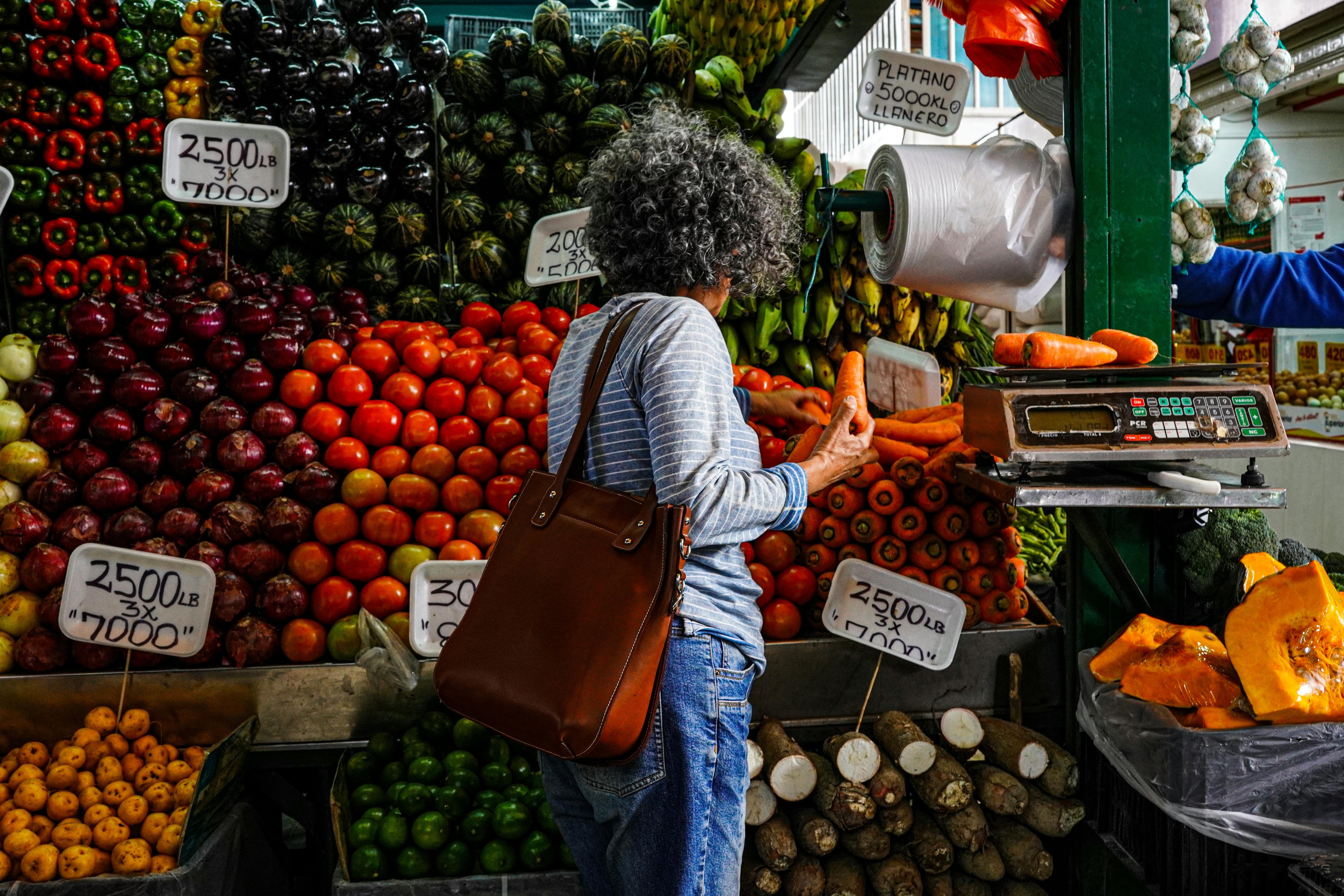 Los fondos de SNAP están destinados a la compra de alimentos frescos y saludables, aunque existen condados en California donde se puede pagar en restaurantes con la tarjeta de CalFresh (Pexels/WRITE ONDANDELIONS)