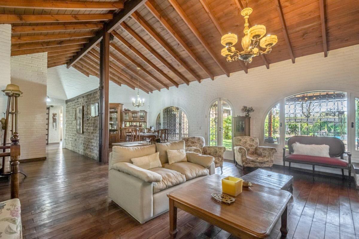 La casa en San Isidro tiene 36 años de antigüedad y un valor de US$365.000