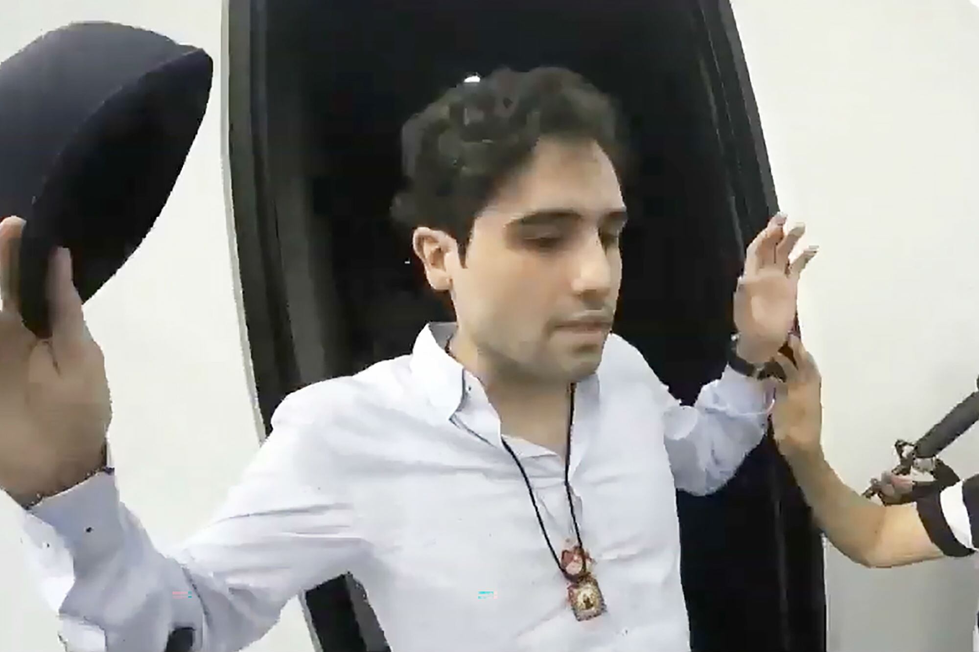 Las autoridades decidieron revelar las imágenes del arresto que dio lugar a cinco horas de tiroteos en toda la ciudad de Culiacán