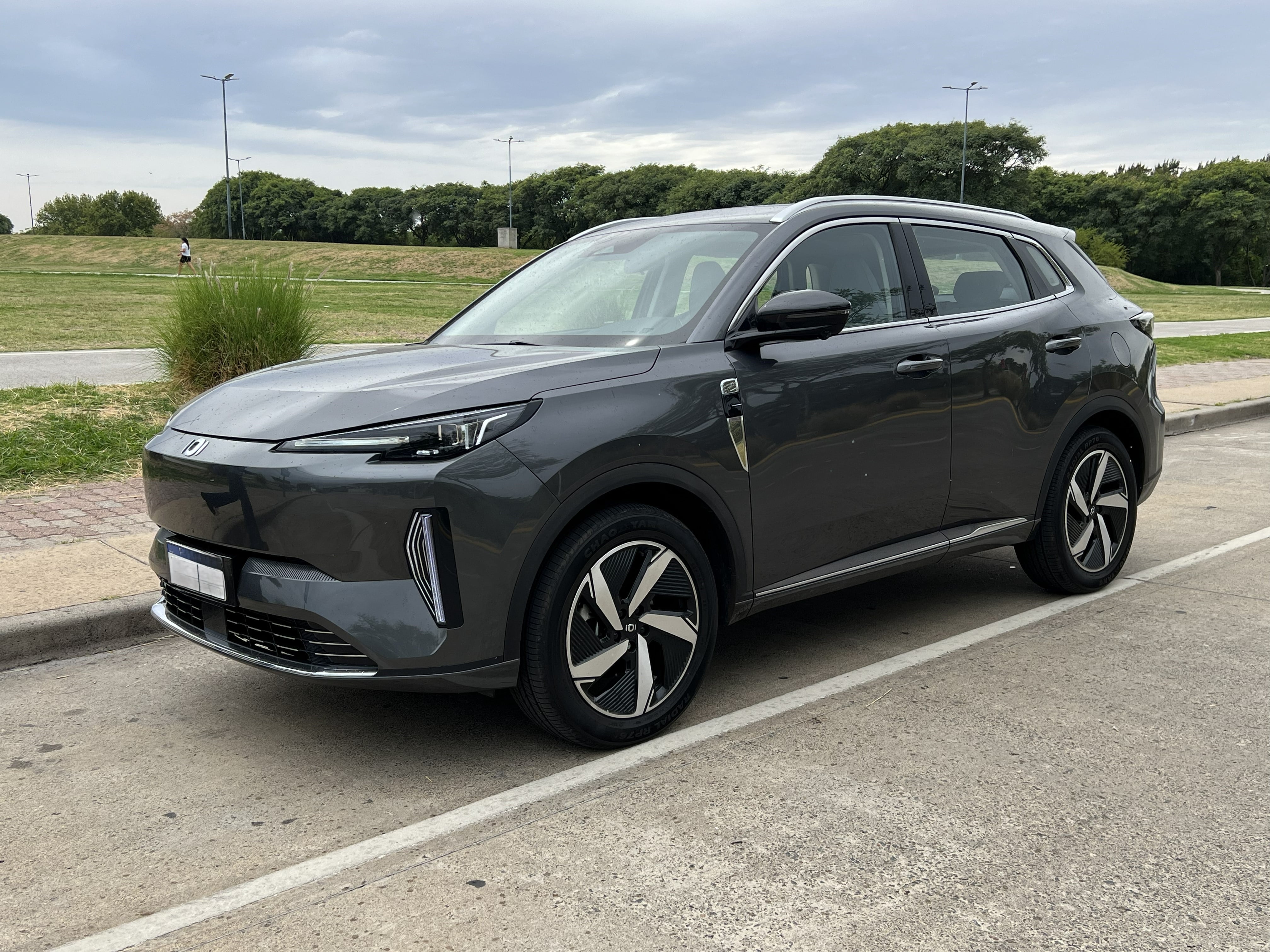 Llega un nuevo SUV chino que promete 900km de autonomía y bajo consumo