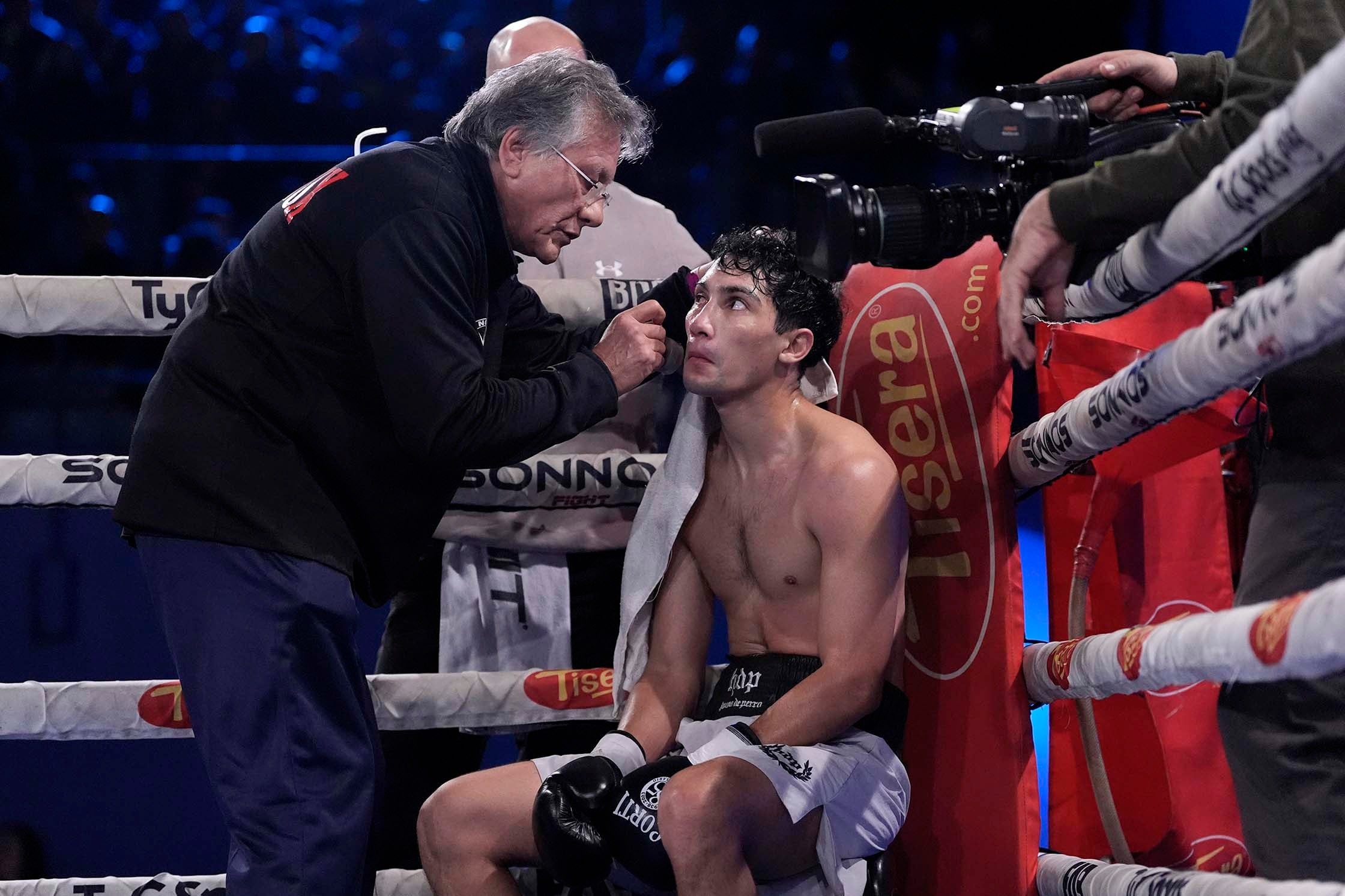 Maximiliano Robledo, boxeador argentino de peso pluma