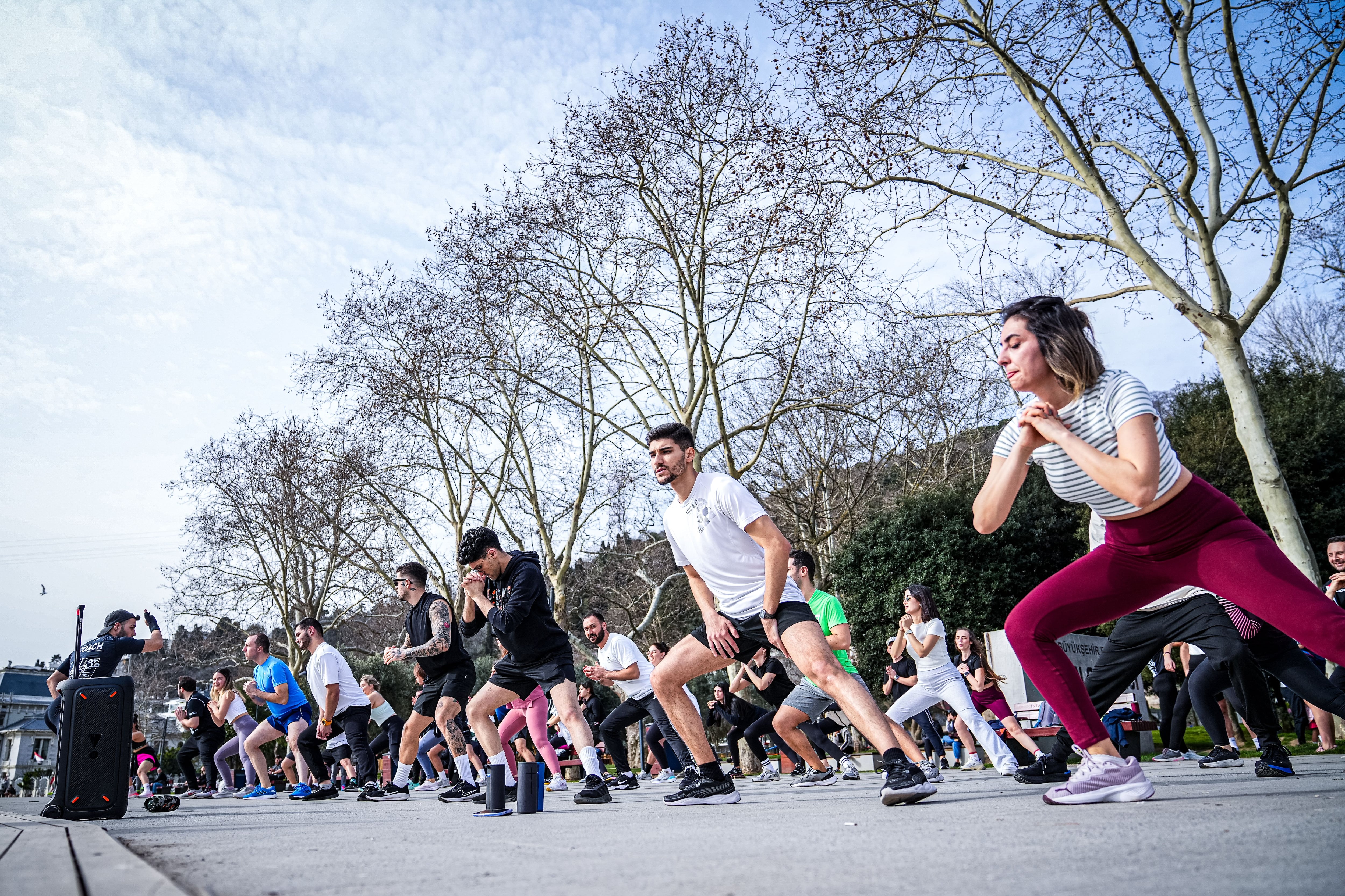 Hacer deporte y estar al aire libre ayuda a conseguir un descanso reparador