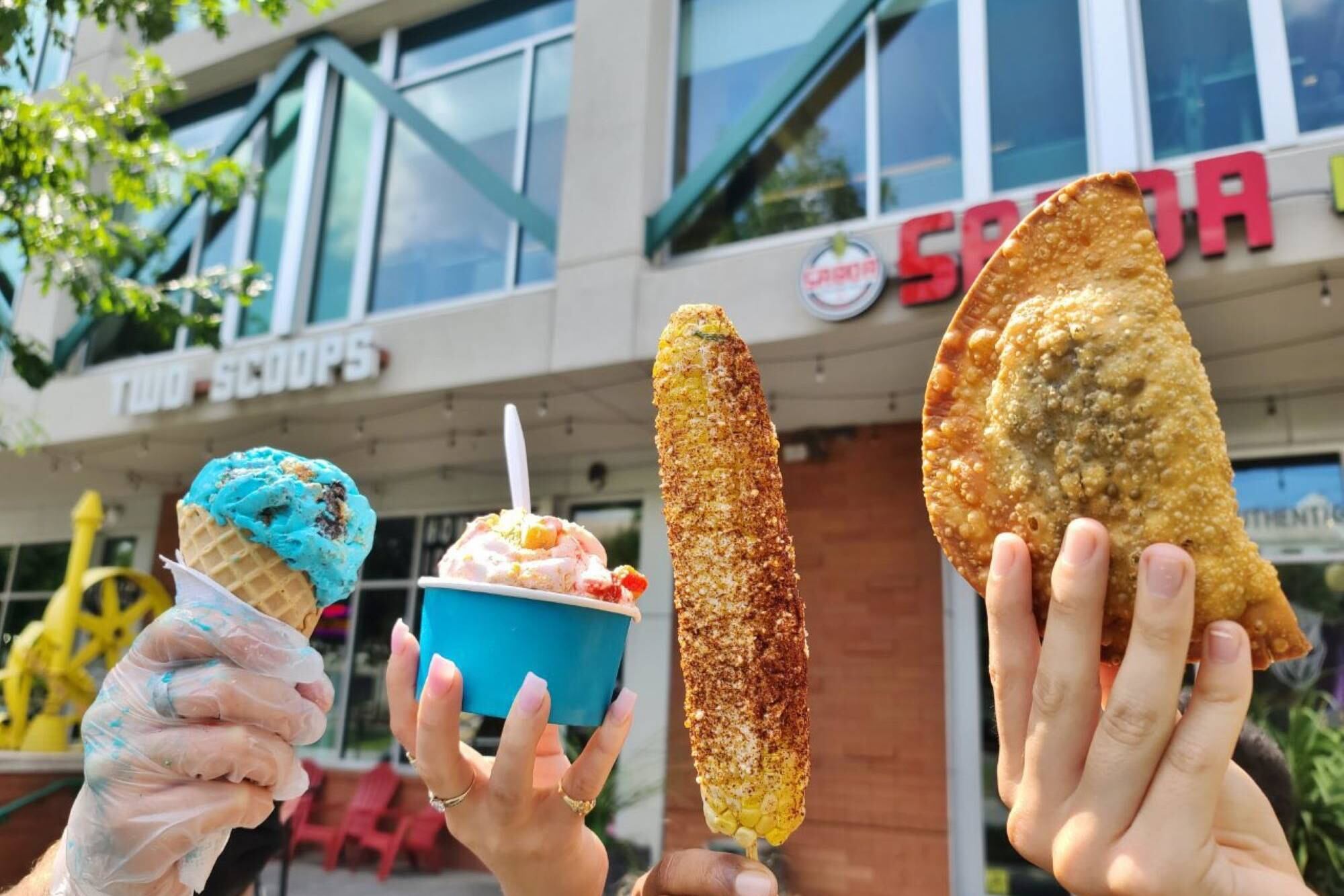 El éxito de sus locales se debe a su conexión con la comunidad latina