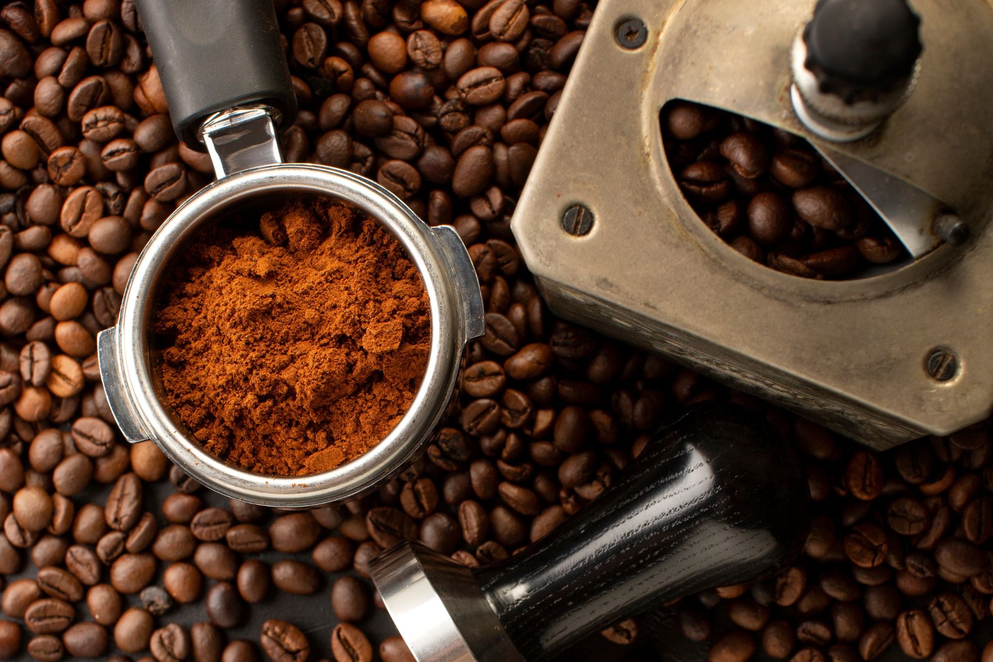 Dos a tres tazas de café al día podrían reducir el riesgo de demencia, pero no si es descafeinado