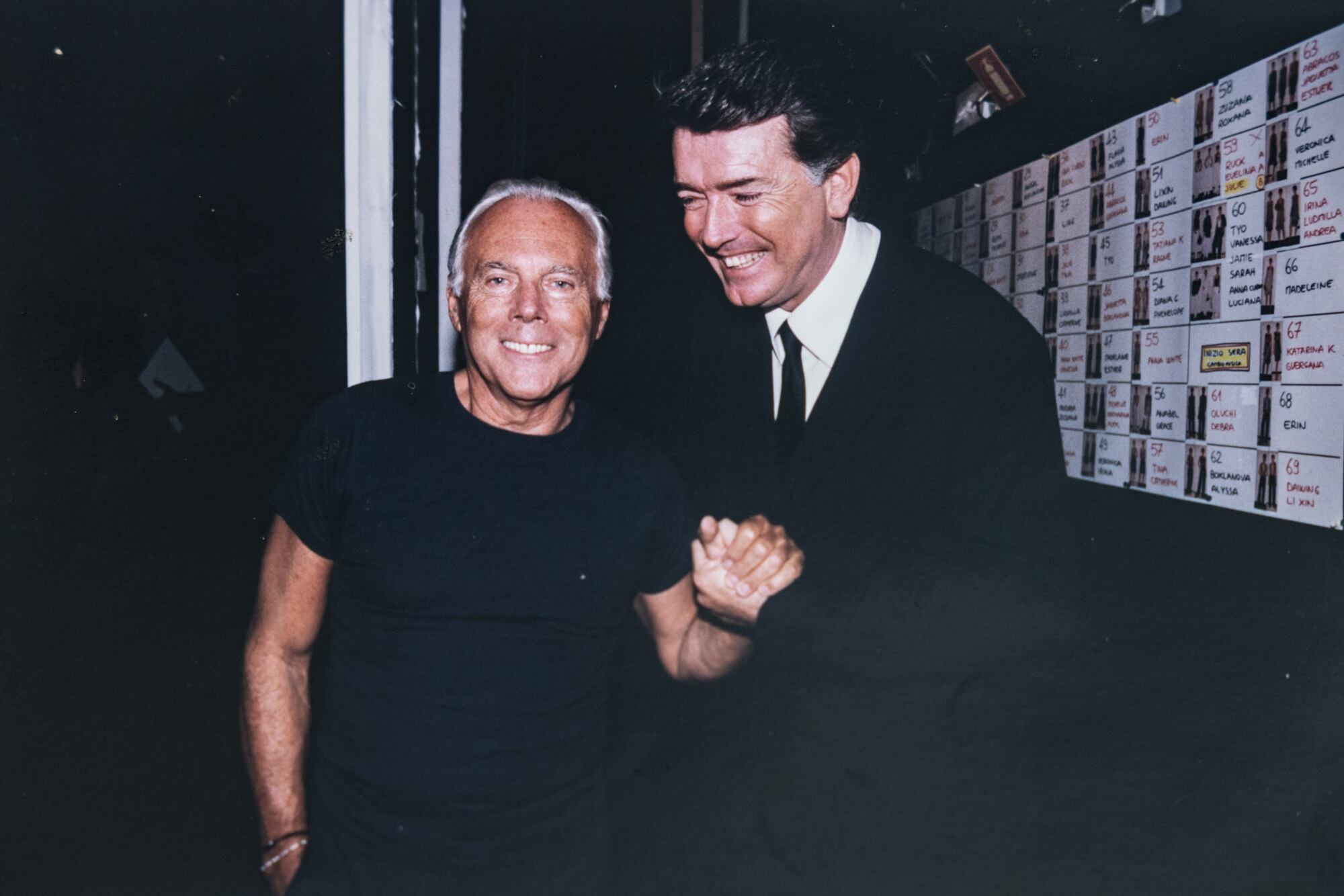 El manager admiraba a Giorgio Armani, quien murió el 4 de septiembre pasado, y atesora esta imagen con él, tomada después de uno de los desfiles del modisto italiano en los años 90
