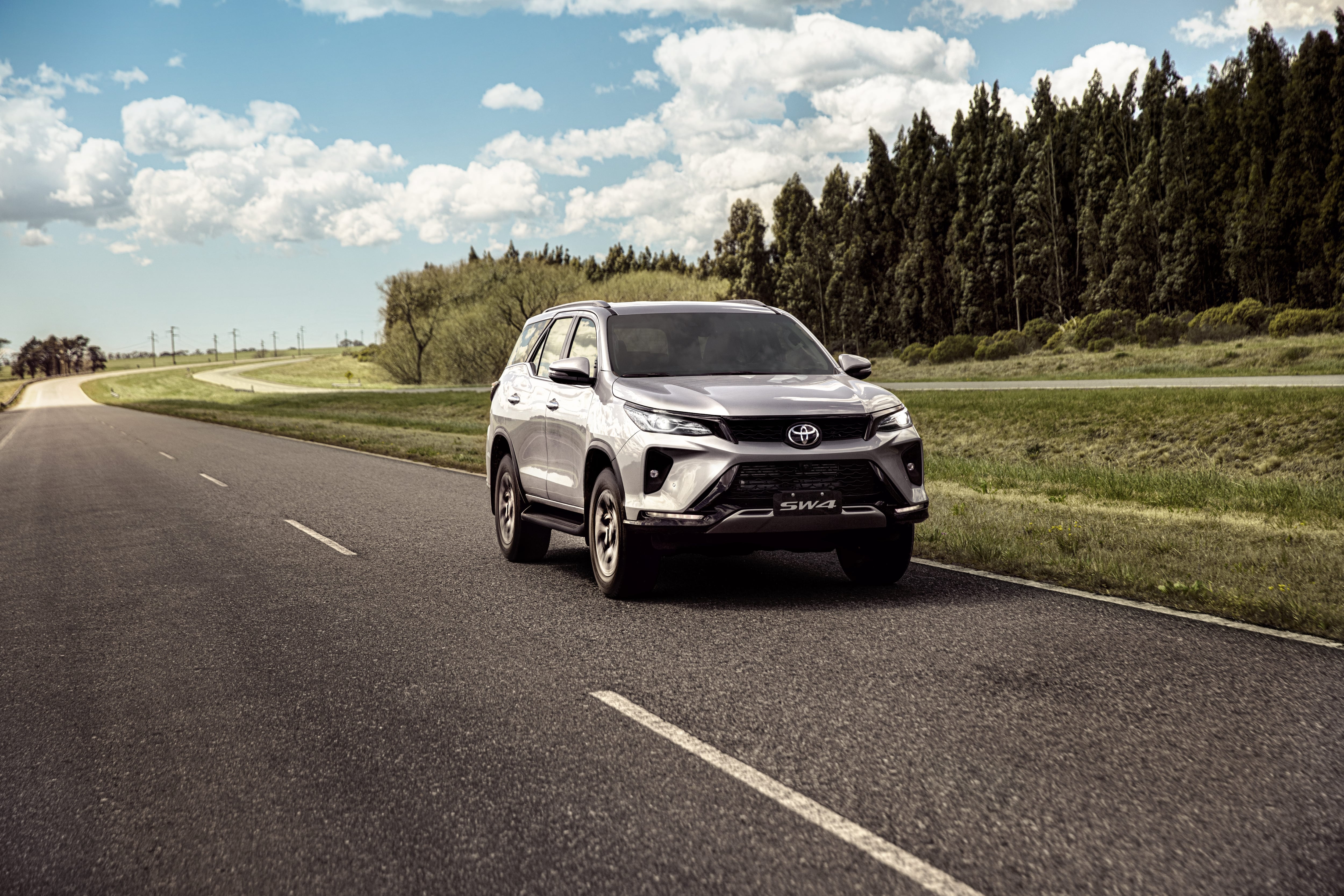 El Toyota SW4 que utiliza el presidente tiene un precio inicial de $91.585.000