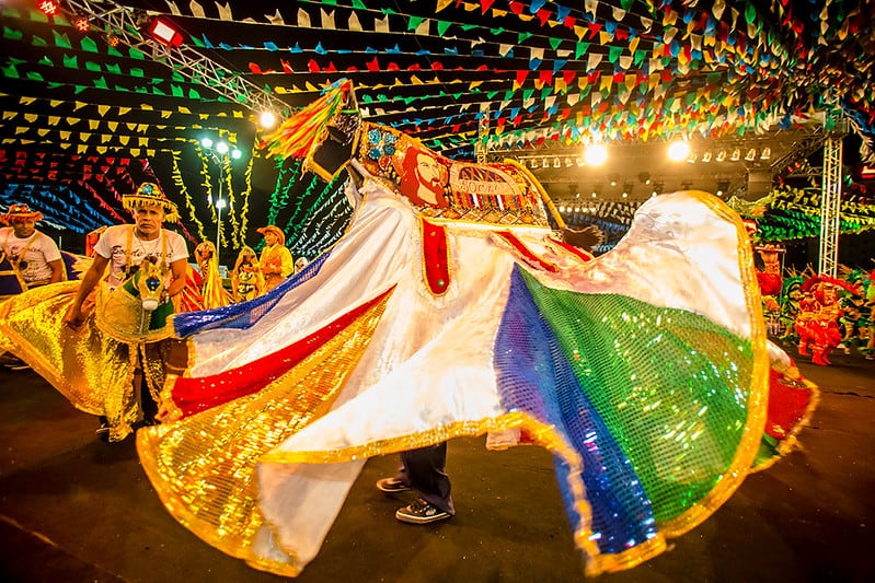 Forró, hogueras y sabores: qué son las fiestas de São João que revolucionan el Nordeste de Brasil 6 El forró marca el compás, guiado por el acordeón, la zabumba y el triángulo