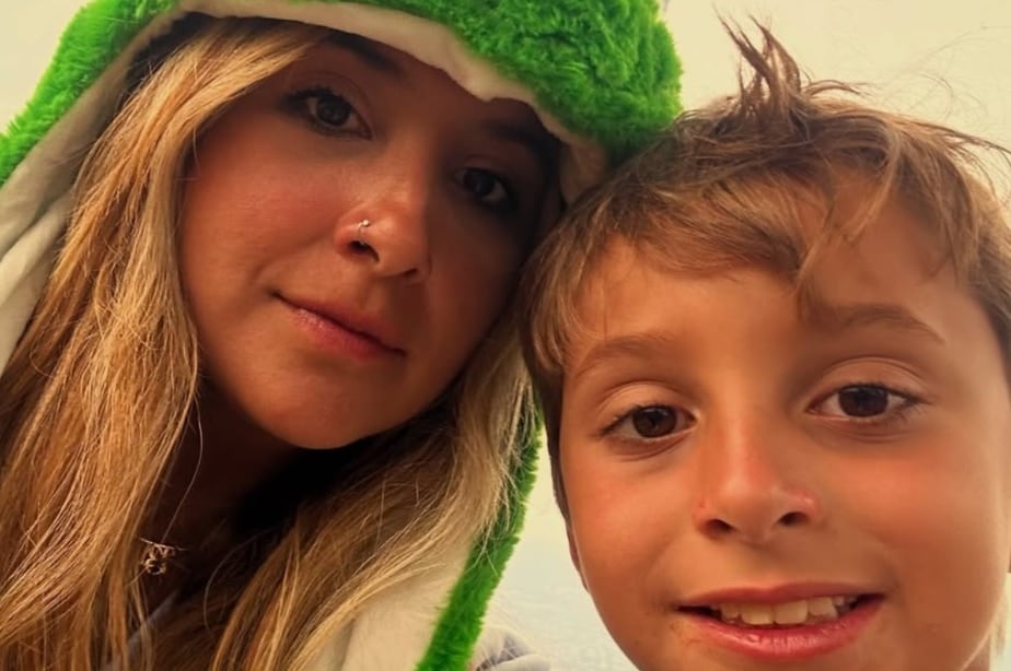 Lucas Gámez junto a su madre Blancalida Martínez