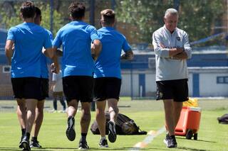 La lesión de Goltz, el primer escollo para Alfaro y cómo formará Boca vs Newells