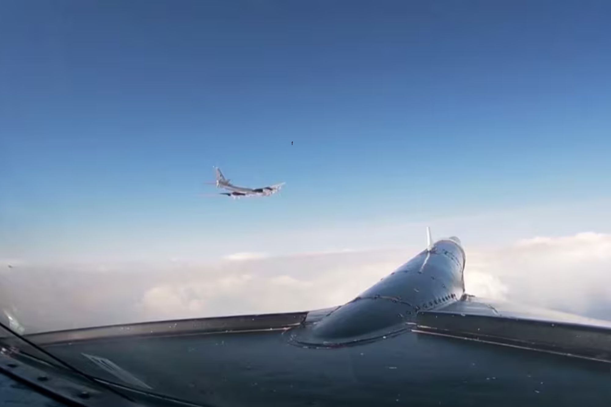 La Fuerza Aérea y la aerolínea investigan el incidente de aproximación peligrosa