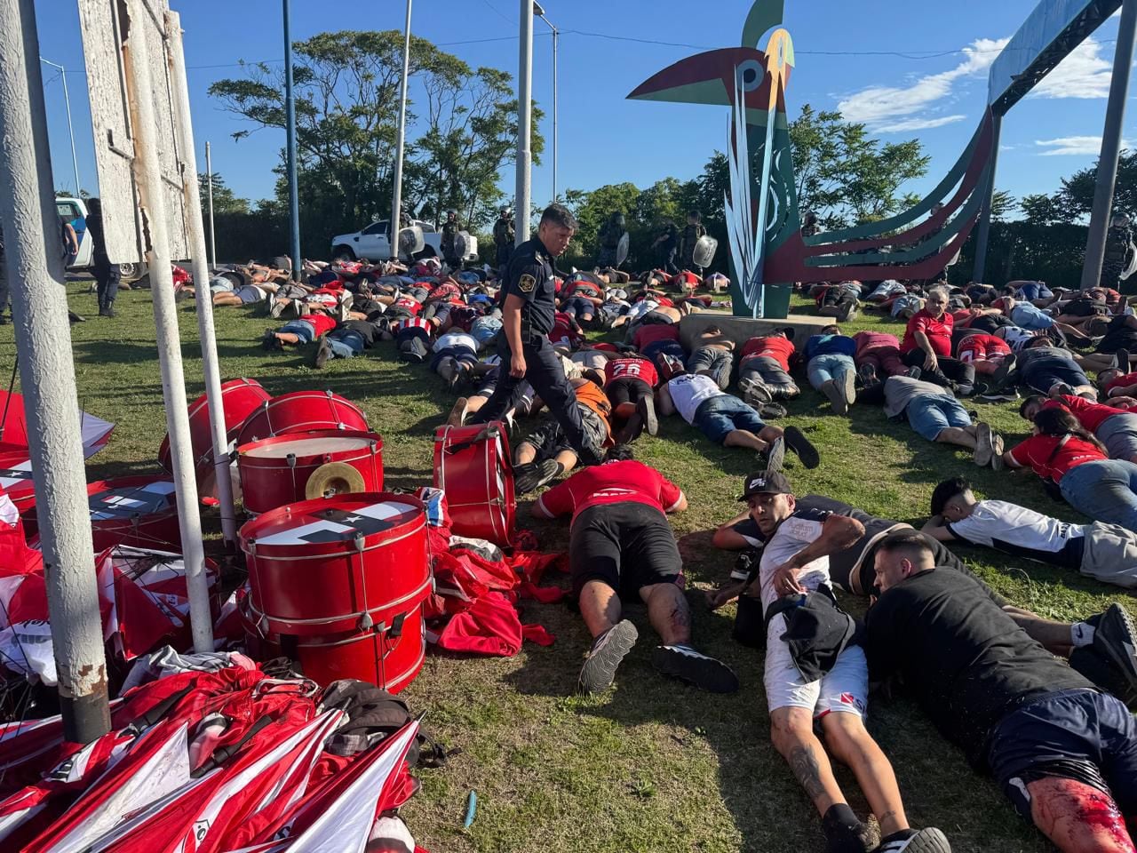 Pablo ‘Bebote’ Álvarez y otros 214 barrabravas “disidentes” de Independiente fueron detenidos