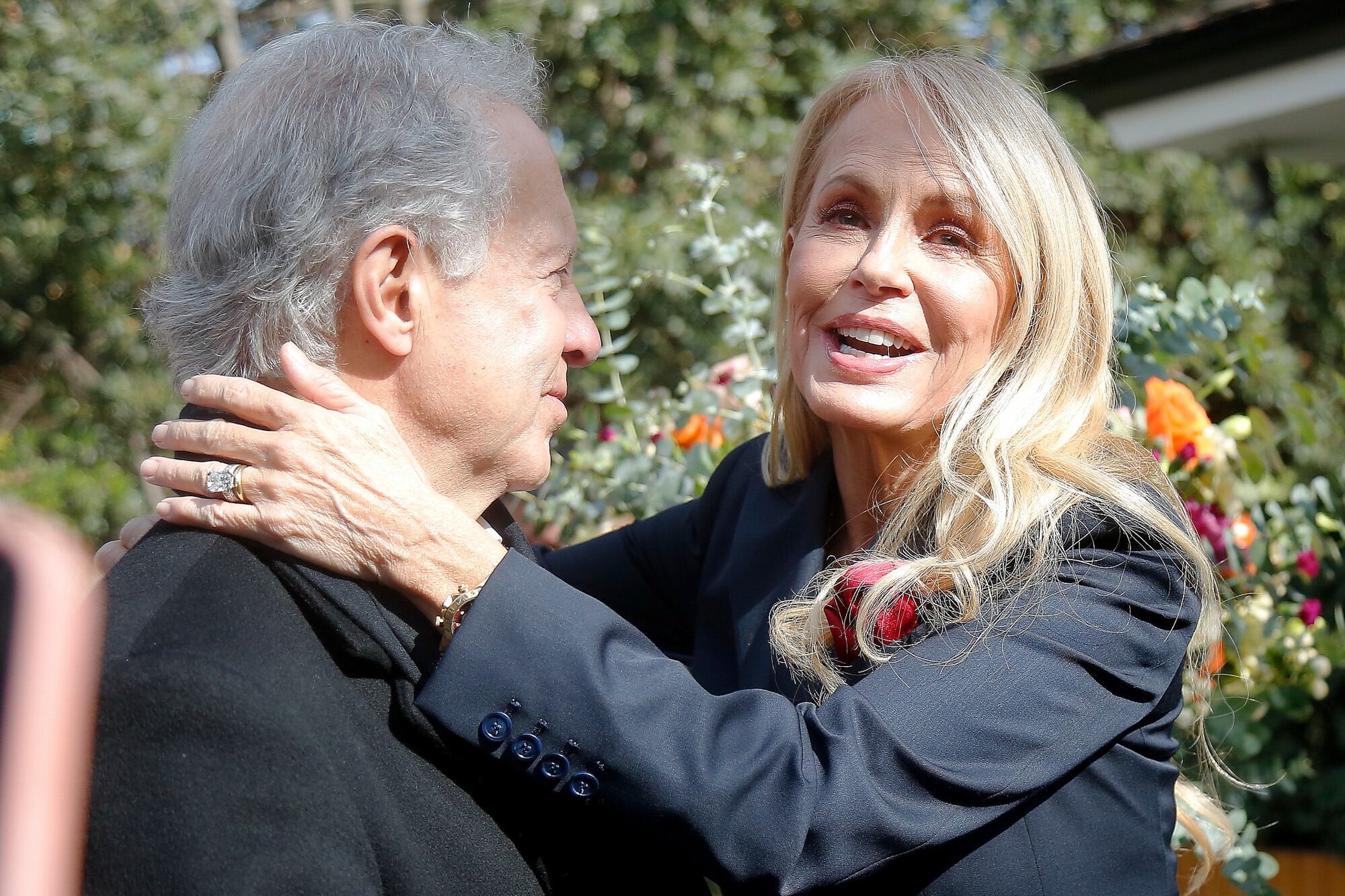 José Patricio Daire, el marido de Bolocco (con quien ella se casó en terceras nupcias), es presidente de un holding de inversiones.