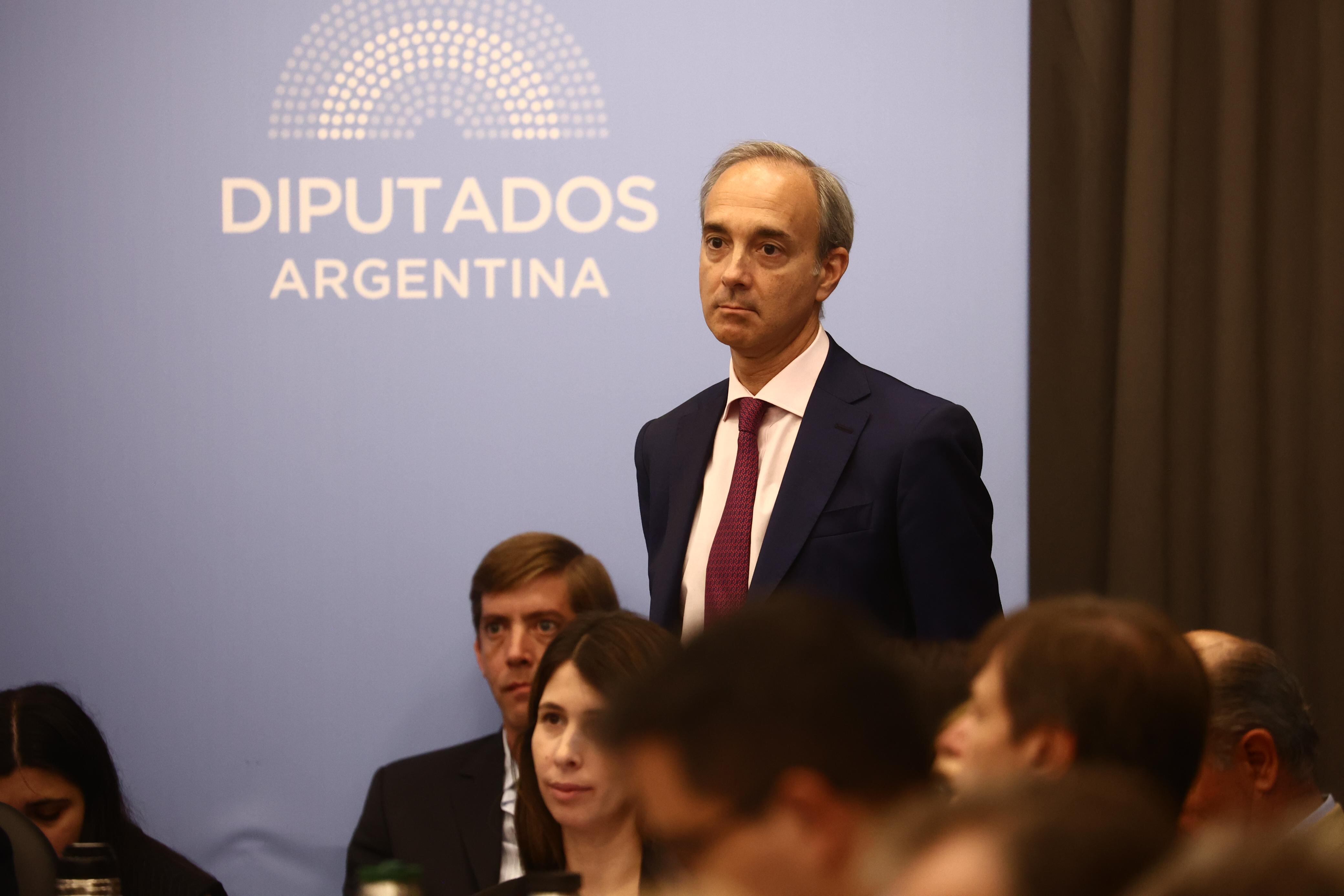 Carlos Torrendell, secreatrio de Educacion