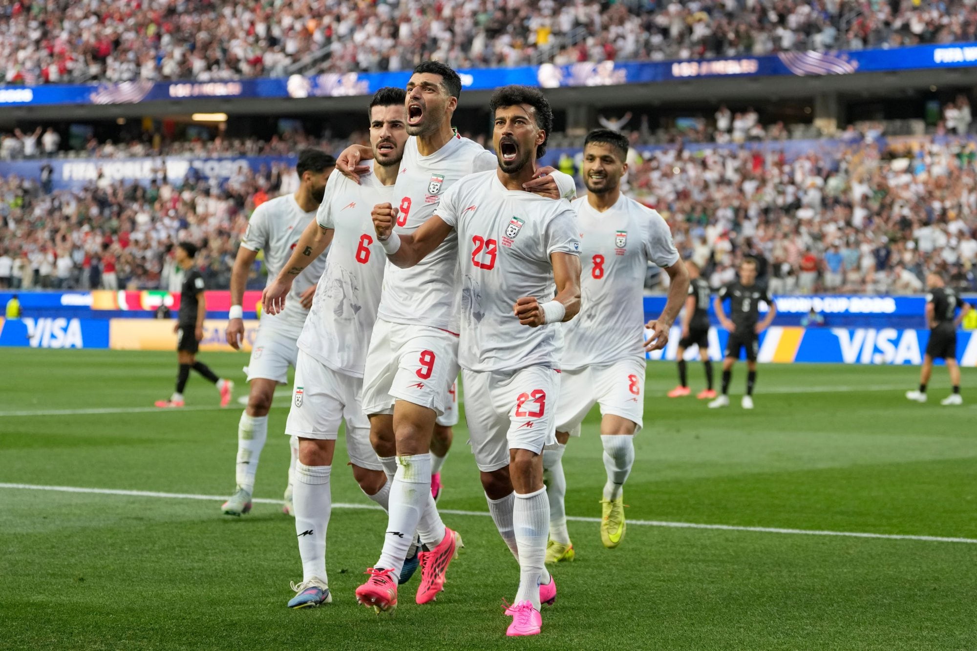 Irán empató contra Nueva Zelanda en su debut en el Mundial