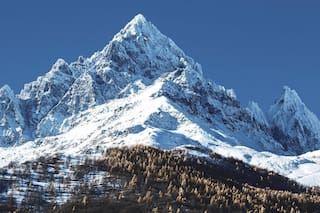 Un pixel rojo en la nieve: cómo la IA ayudó a encontrar a un montañista desaparecido