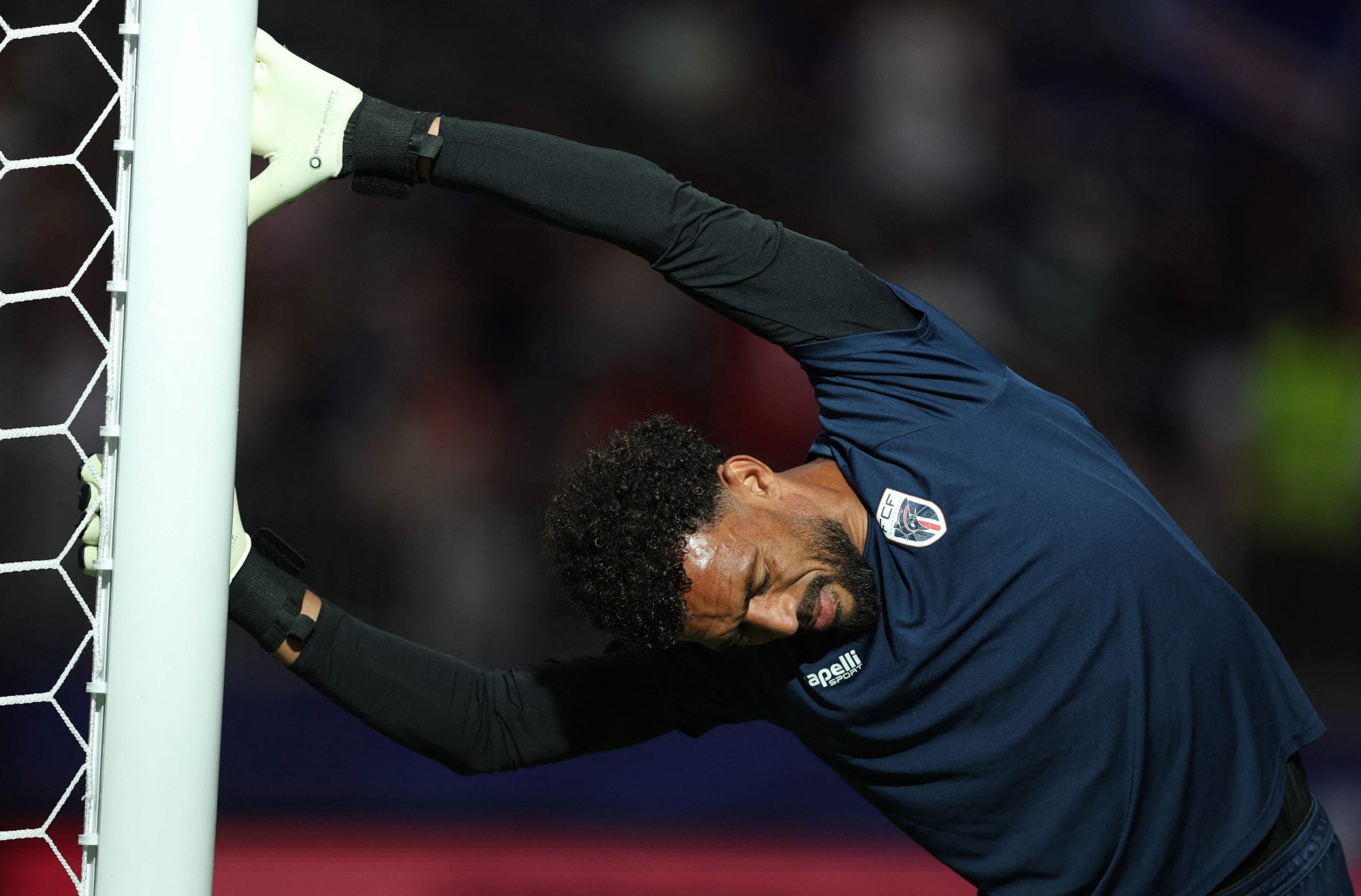 El arquero del seleccionado africano ante un nuevo desafío: demostrar su destreza bajo los tres palos del equipo chileno