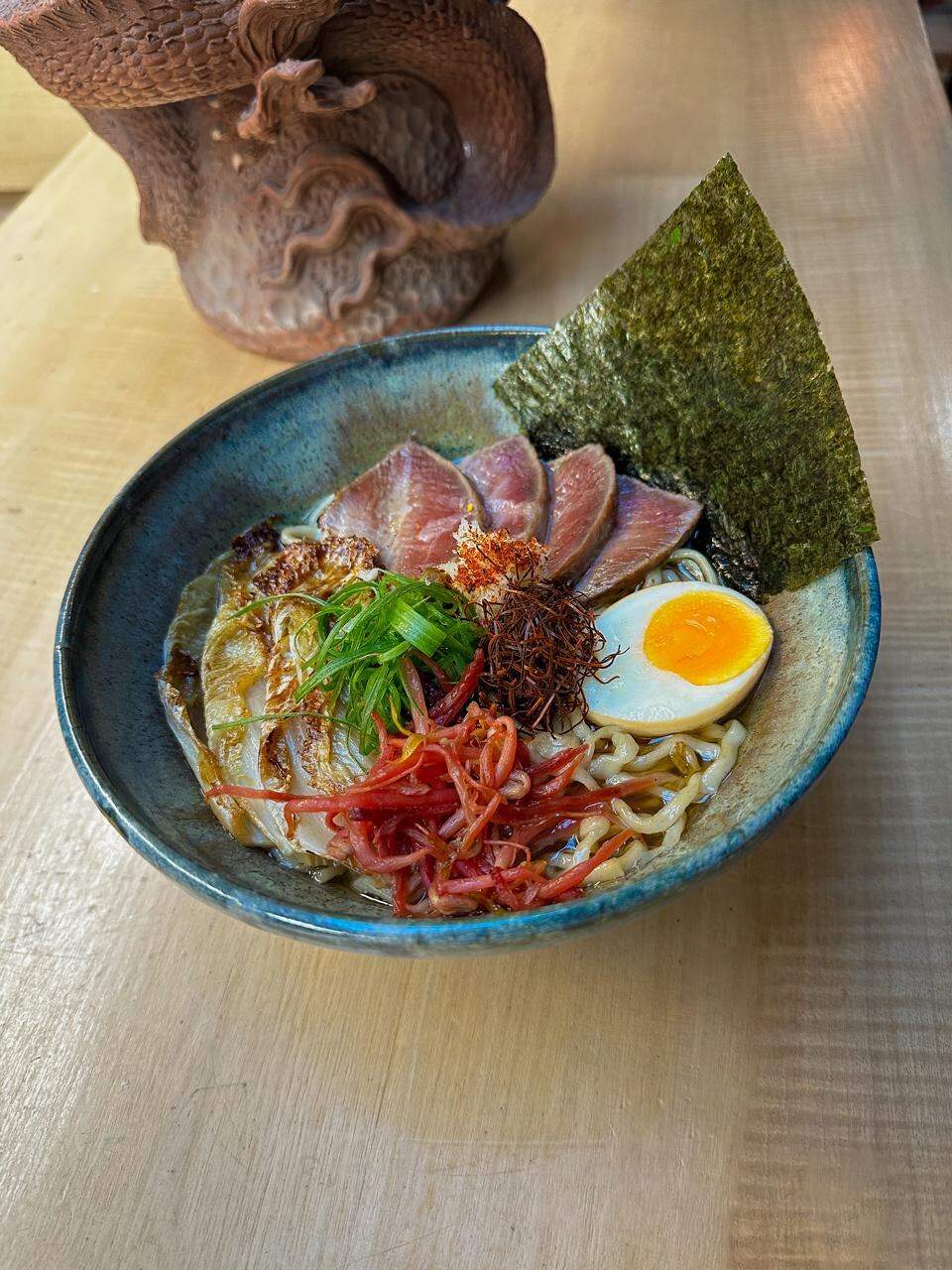 Gyu Ramen, la versión con carne de res, de Harakiri de Una