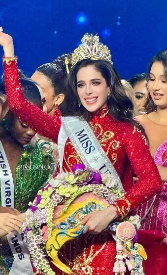 Fátima Bosch es la cuarta mexicana en ser coronada como Miss Universo en toda la historia del certamen internacional (Instagram/@fatimaboschfdz)
