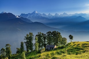 Este bungalow tiene vistas a los picos Panchchuli del Gran Himalaya.