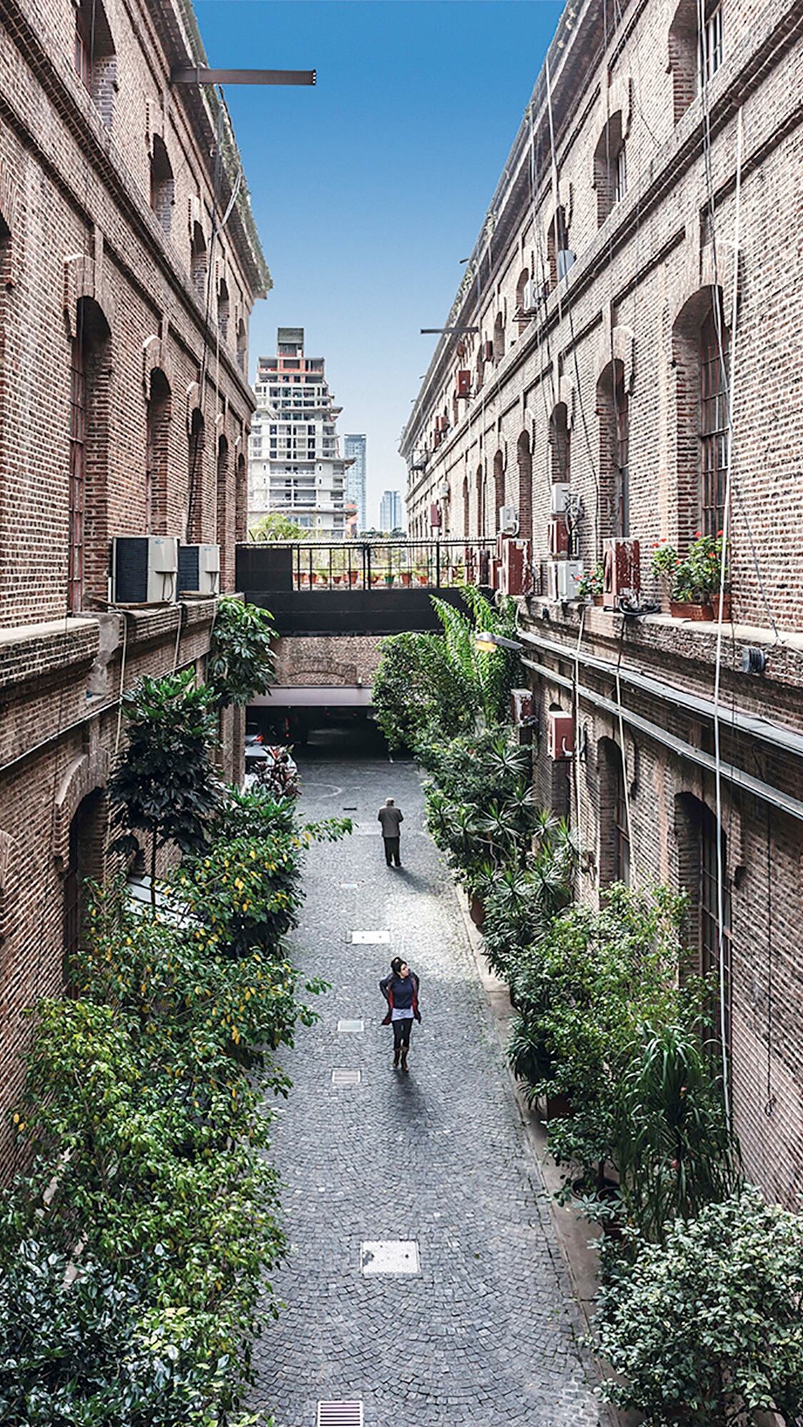El complejo Darwin, el primer edificio reciclado para lofts de Buenos Aires, construido a fines de los 80 en la exfábrica textil Dell’Acqua