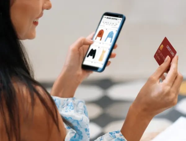 Los ‘gastos disfrazados’ que aumentan en Navidad: expertos advierten que muchas compras en realidad responden a impulsos emocionales