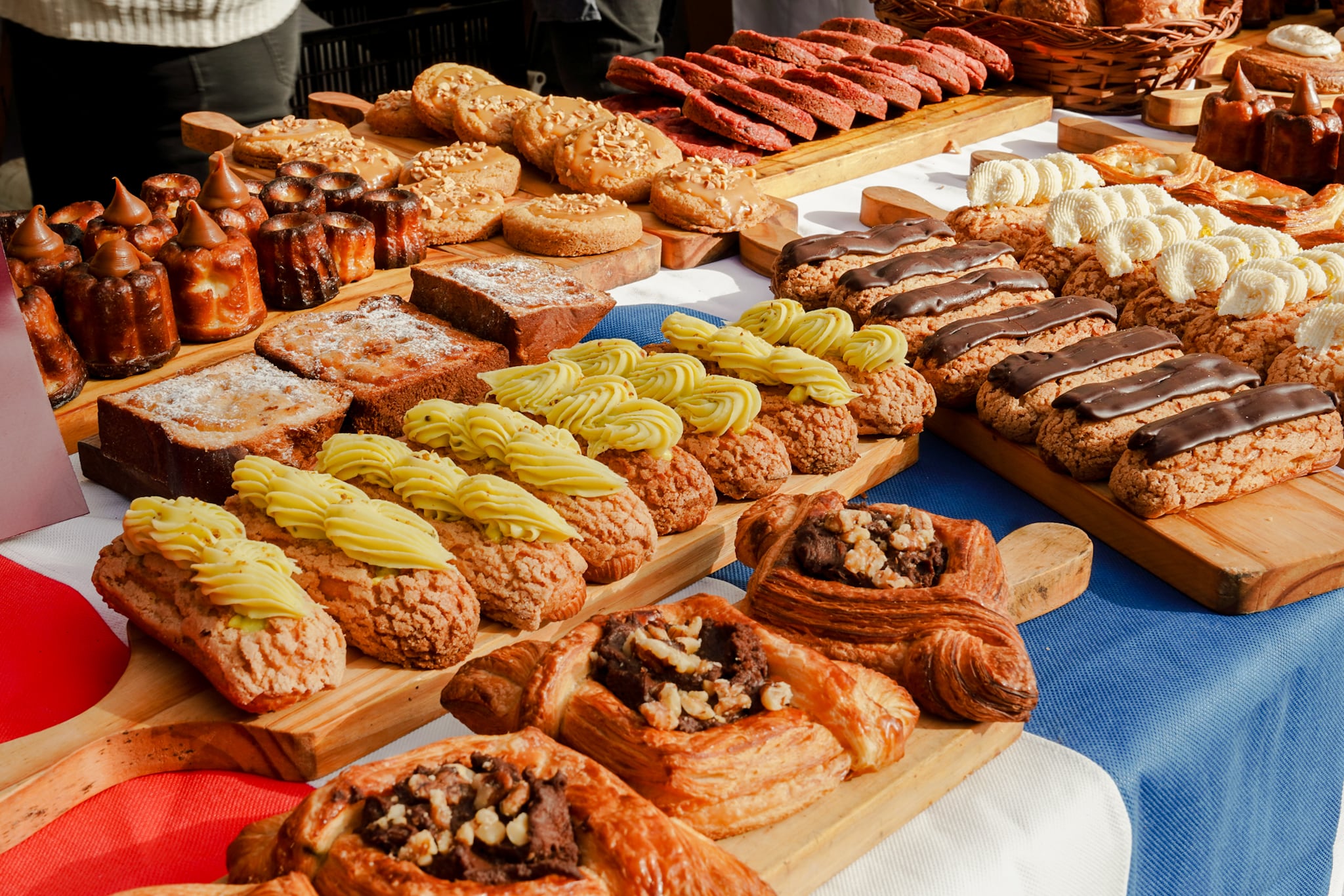 La Feria Francesa vuelve a Recoleta con más de 30 stands de pastelería, quesos, chocolates y platos típicos