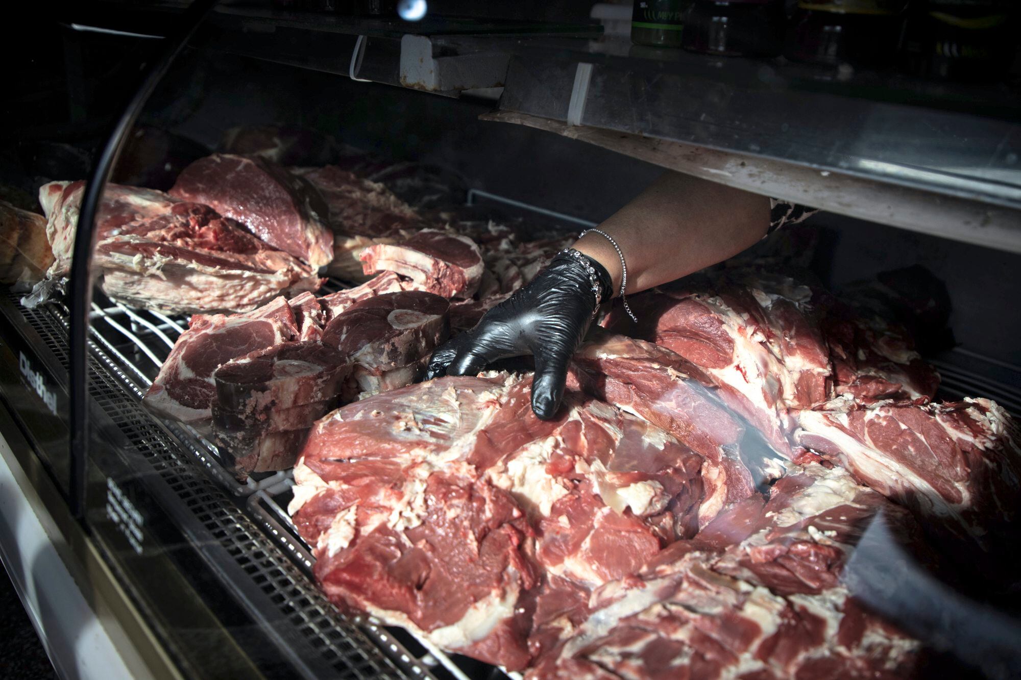 El presidente de la SRA recordó que el país vacuna de manera preventiva como precaución