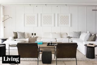 Logró un departamento práctico, pero con lugar para el arte, el home office y la buena cocina