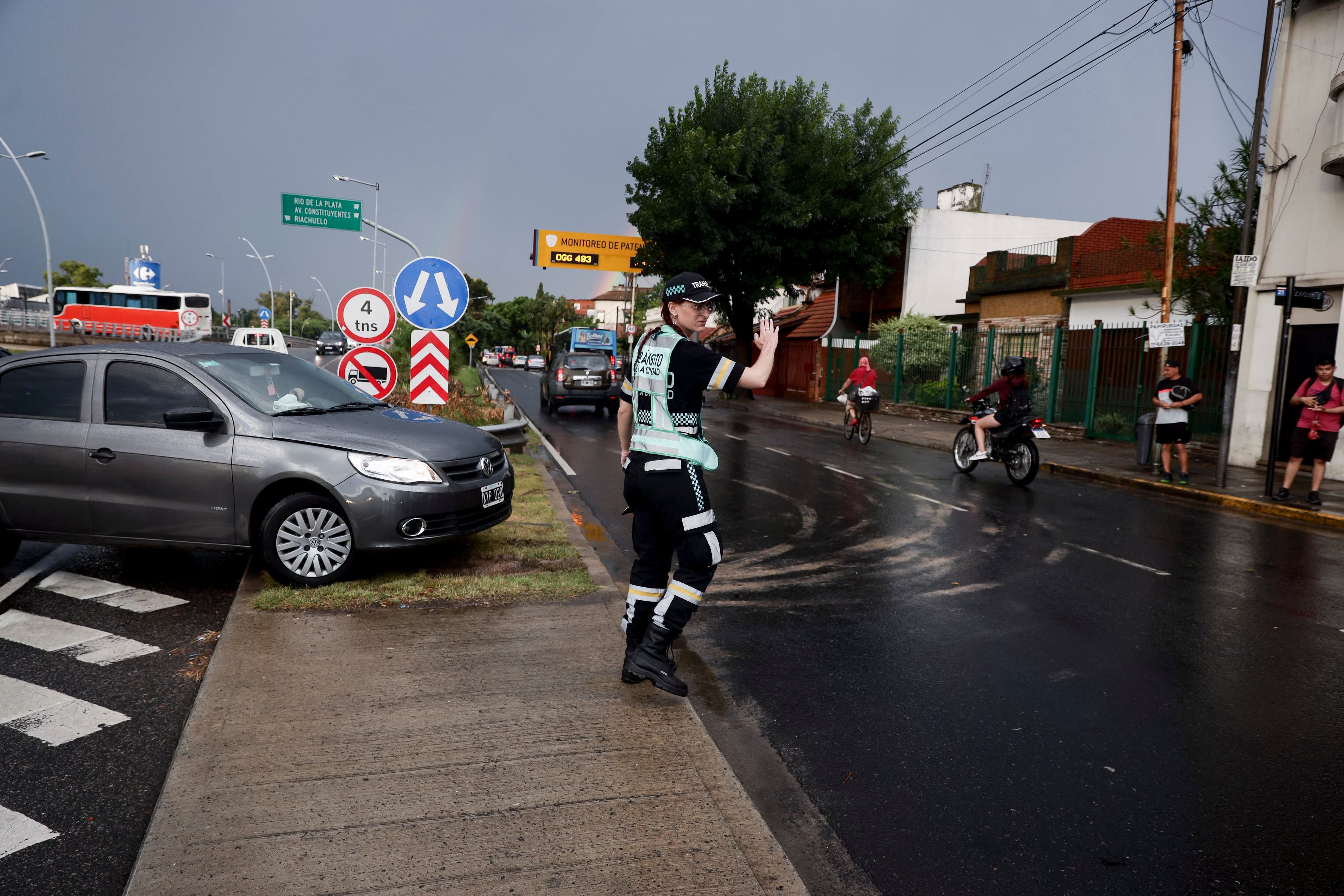 Los videos y fotos más impactantes del sorpresivo temporal que sufrió el AMBA