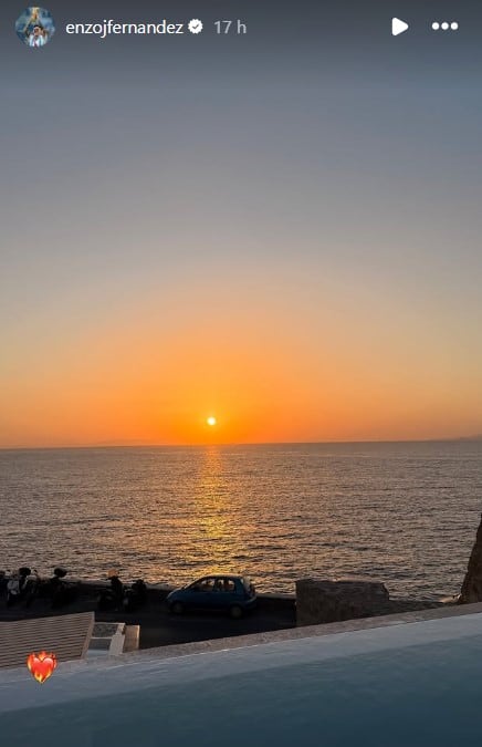 La foto del atardecer que le dio un tinte romántico a la publicación de Enzo Fernández