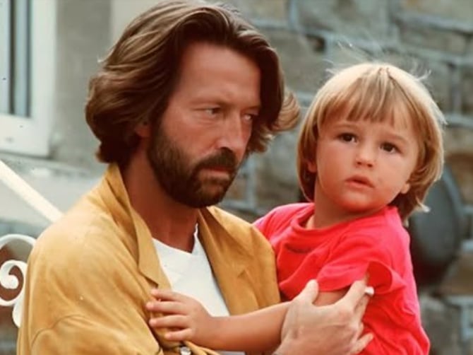 La tragedia del hijo de Eric Clapton que sumergió al músico en sus horas más oscuras: “¿Cómo puede estar muerto?"
