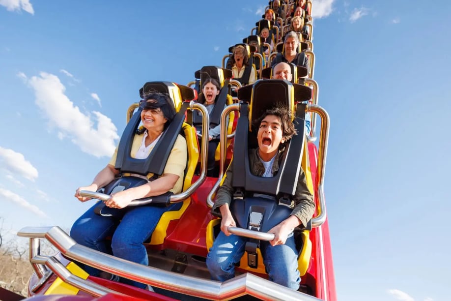 Six Flags Great Adventure abrirá en marzo
