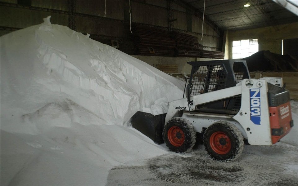 Acopio de urea granulada, uno de los principales fertilizantes utilizados en la agricultura