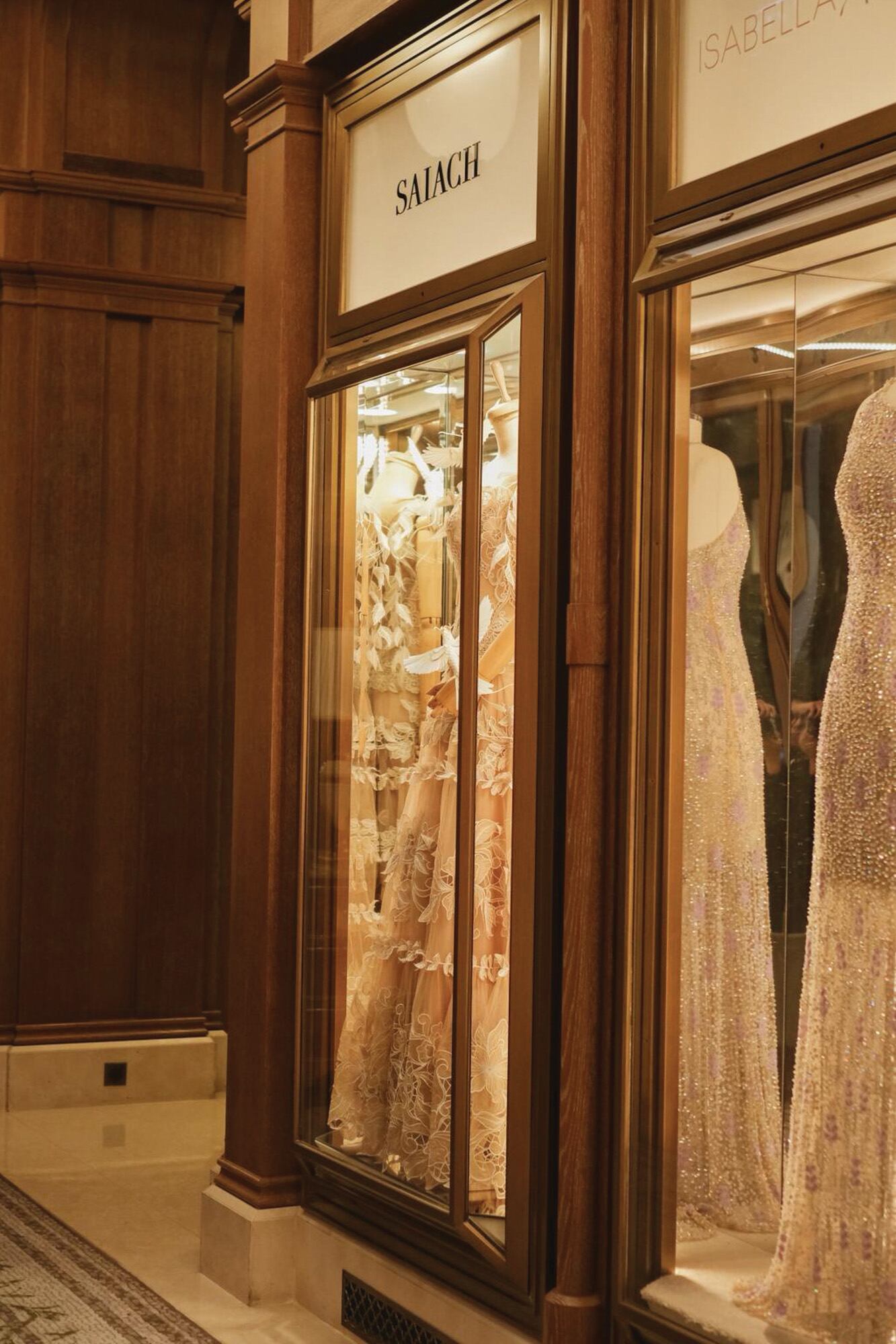 Imagen de la vitrina en el Ritz