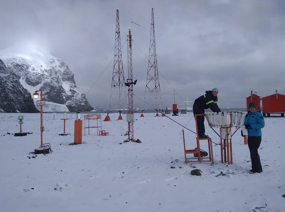 Crece la incertidumbre en el SMN por un plan que podría reducir un 30% de su personal