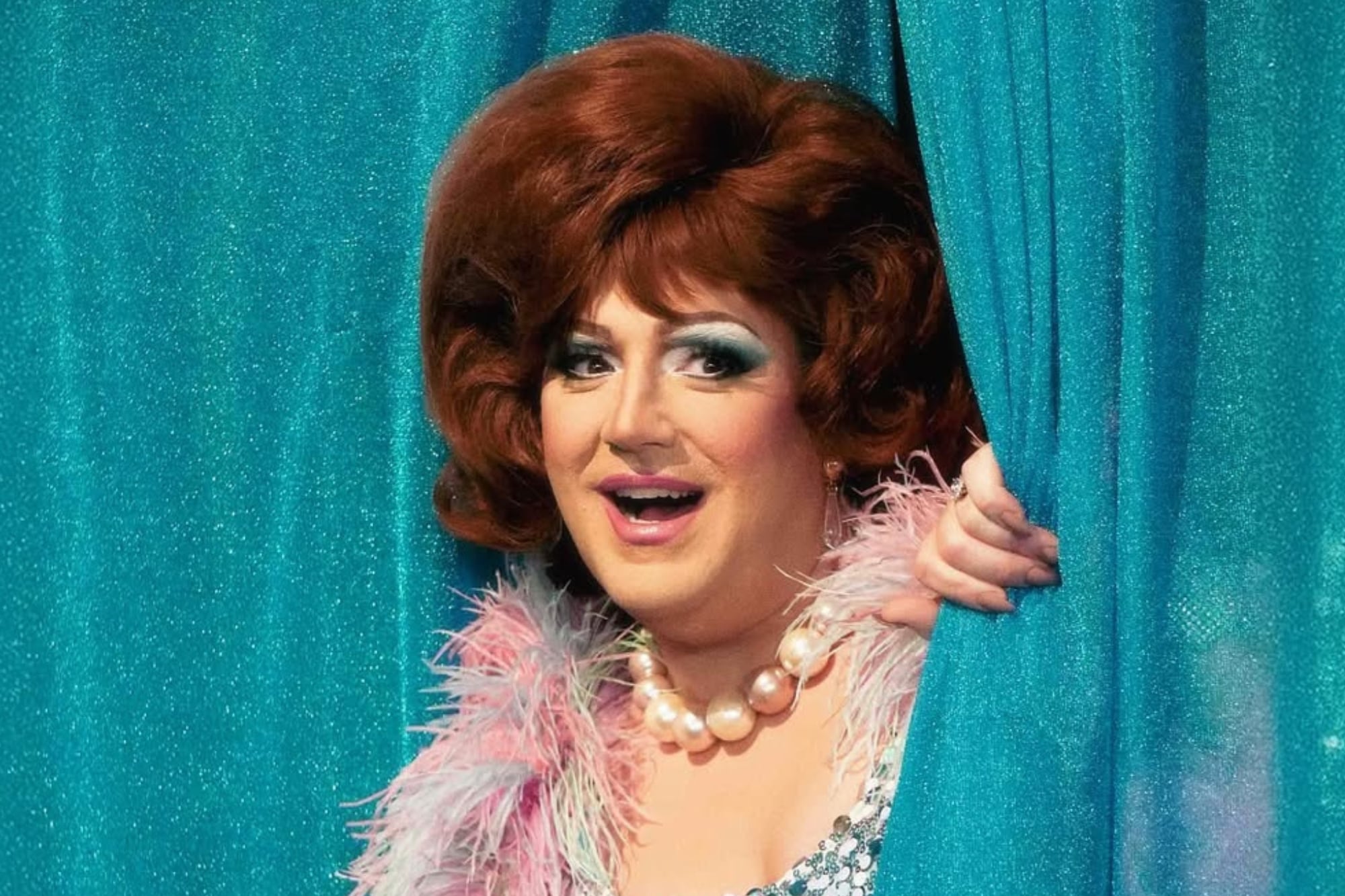 Un actor se bajó de la obra Hairspray, protagonizada por Damián Betular