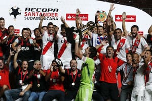 Con la Recopa, River se trepó al podio de los argentinos más campeones en el pla