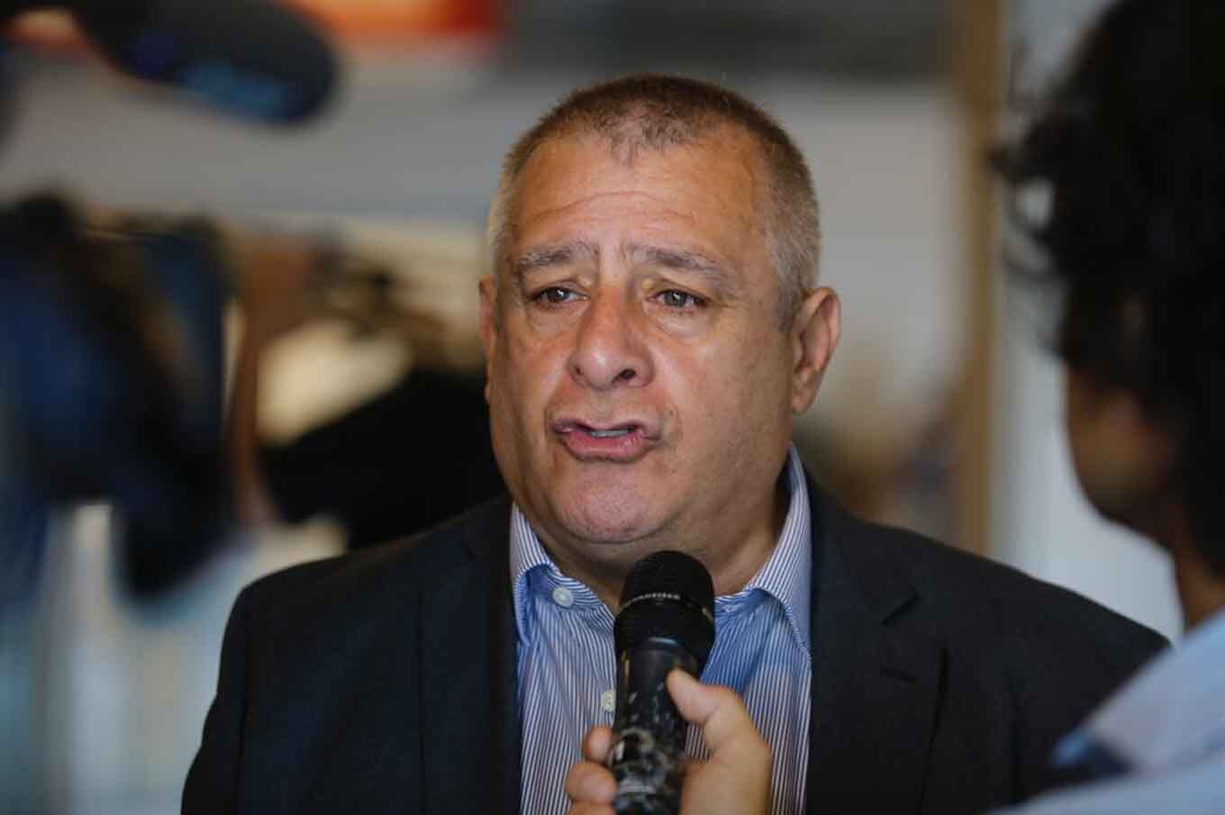 Edgardo Llano, Personal Aeronáutico (APA)