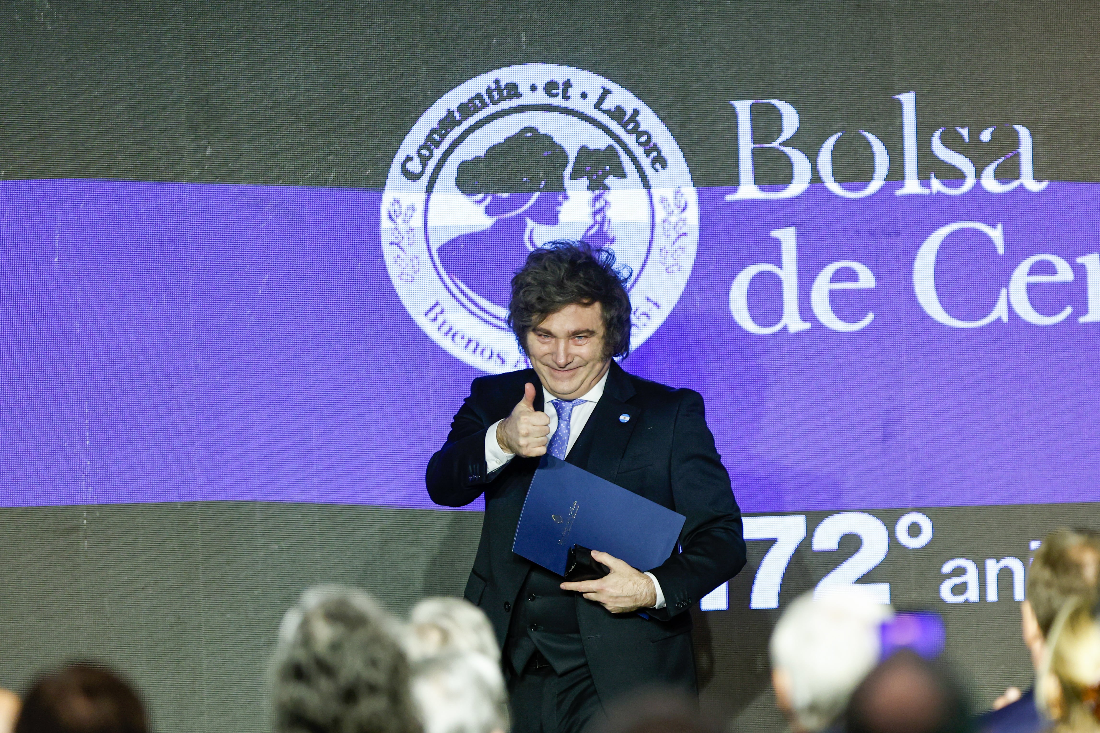 “Los que hacen las cuentas en serio ven que este programa es consistente”, dijo Milei tras el anuncio del FMI