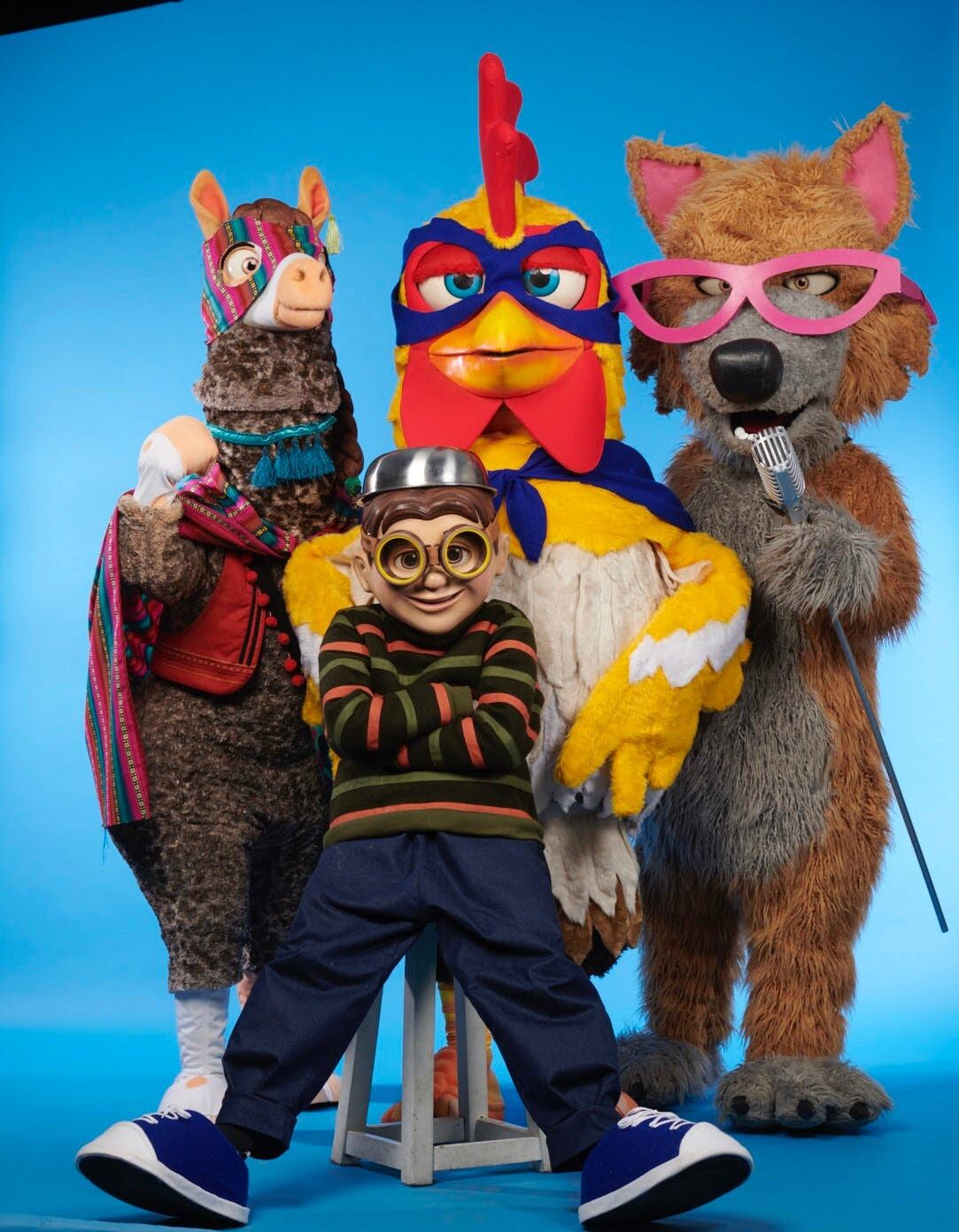 Tienen un taller con diseños 3D que permite materializar los vestuarios de los personajes creados para YouTube, donde nació el show