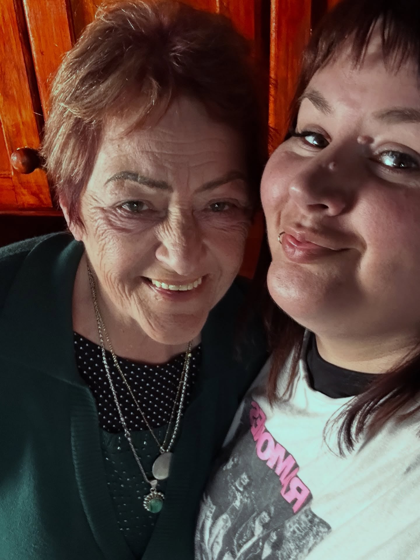 La madre de Yipio es conocida en redes sociales por sus videos de reacciones