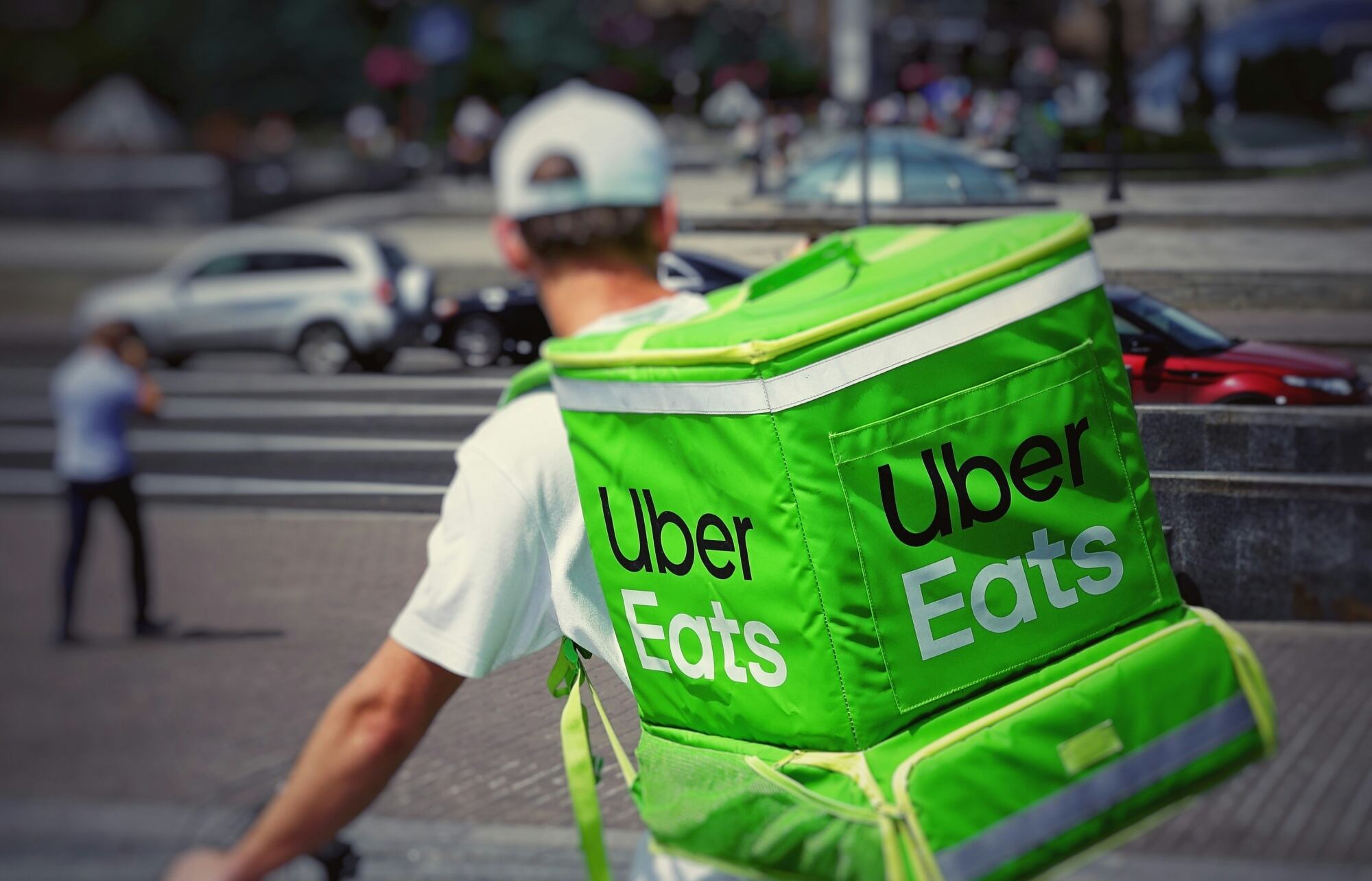Para ser delivery en Uber Eats se deberá de descargar la aplicación de Uber Driver