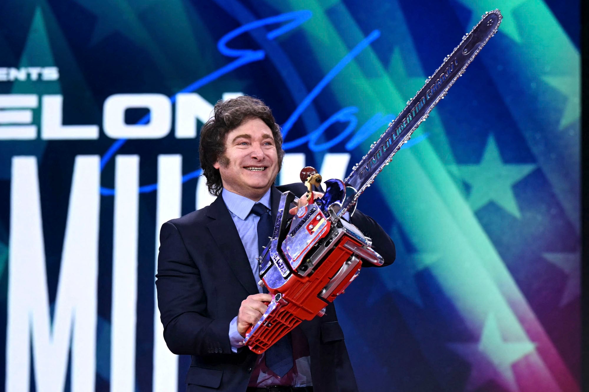 Milei bajó 24 impuestos en dos años, pero los tributaristas piden una reforma de fondo