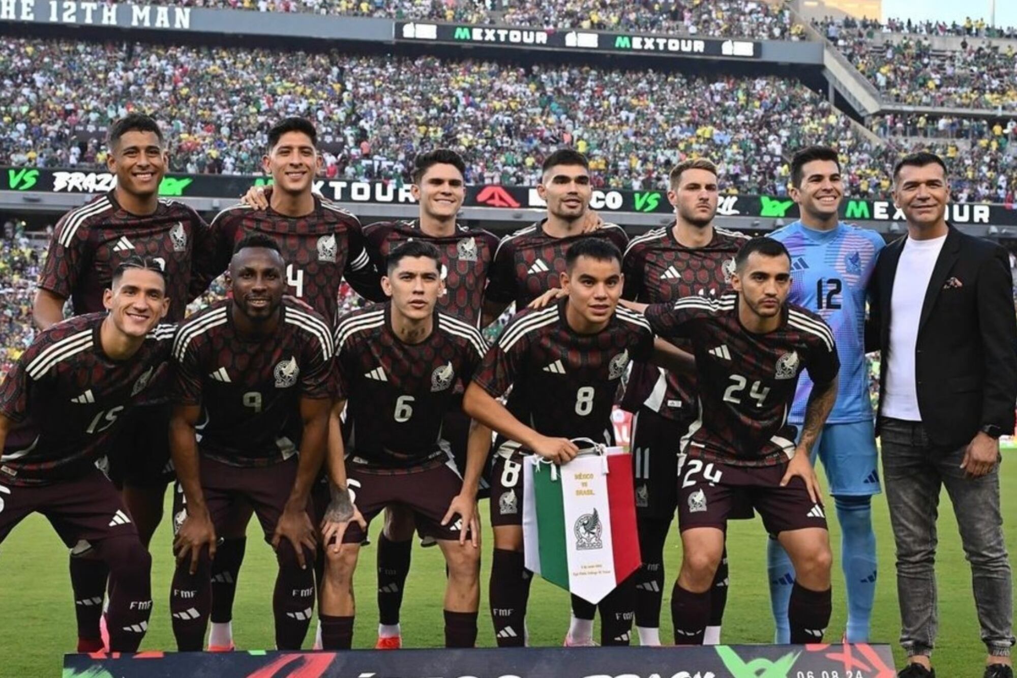 La selección de México ya estaba preclasificada para esta instancia debido a su posición en el ranking de la FIFA