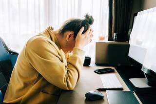 "Buscamos personas adictas a su trabajo": por qué algunas tecnológicas están imponiendo la jornada de 72 horas semanales