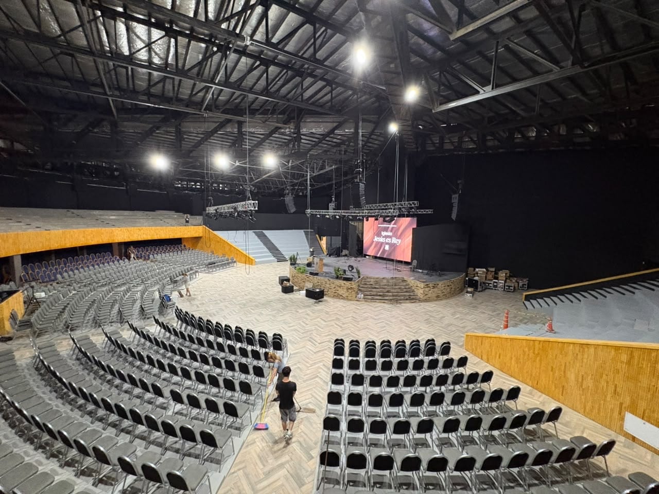 El templo evangélico que va a inaugurar Milei