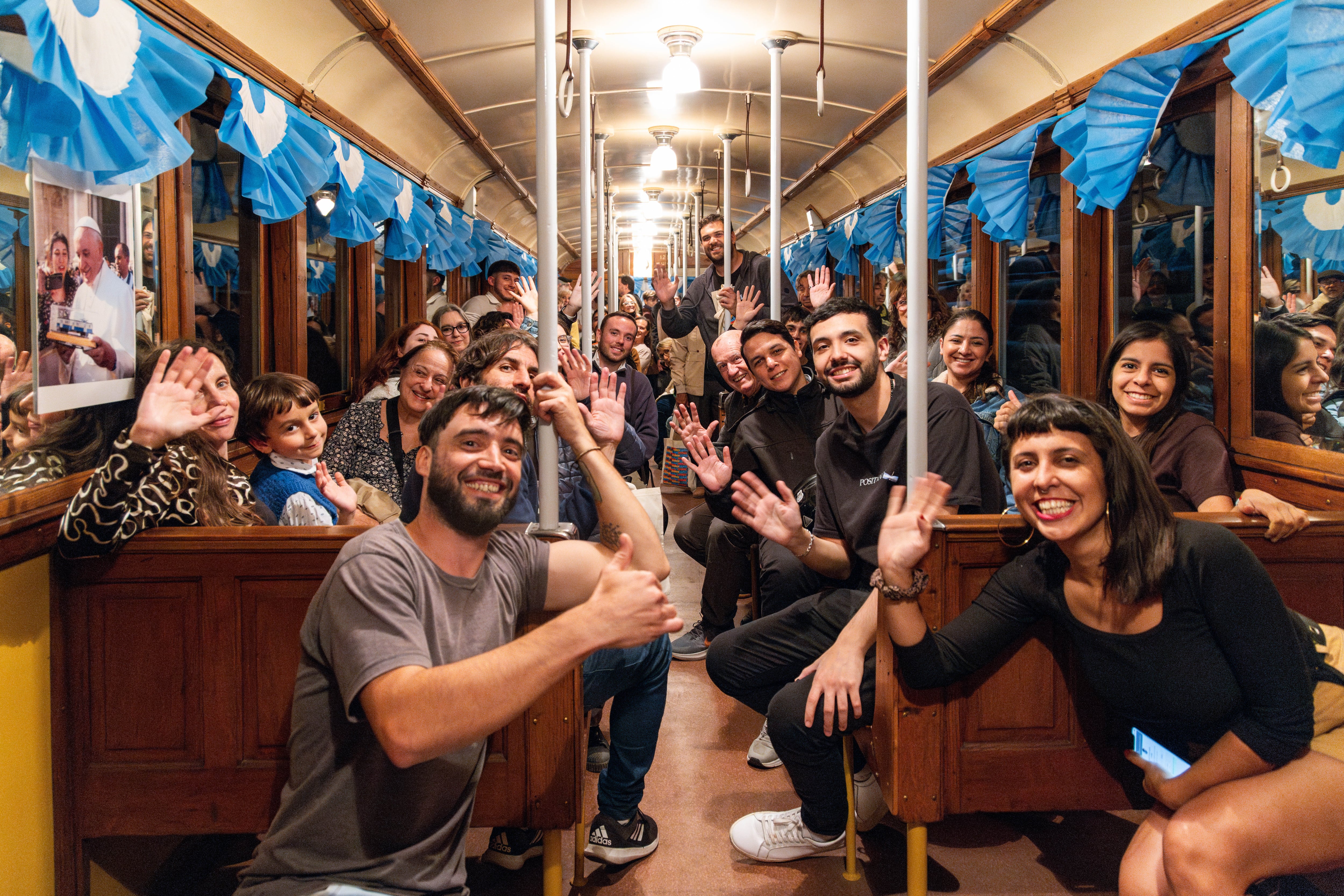 El Subte celebrará el Día de la Bandera ofreciendo un paseo en un coche histórico de la Línea A