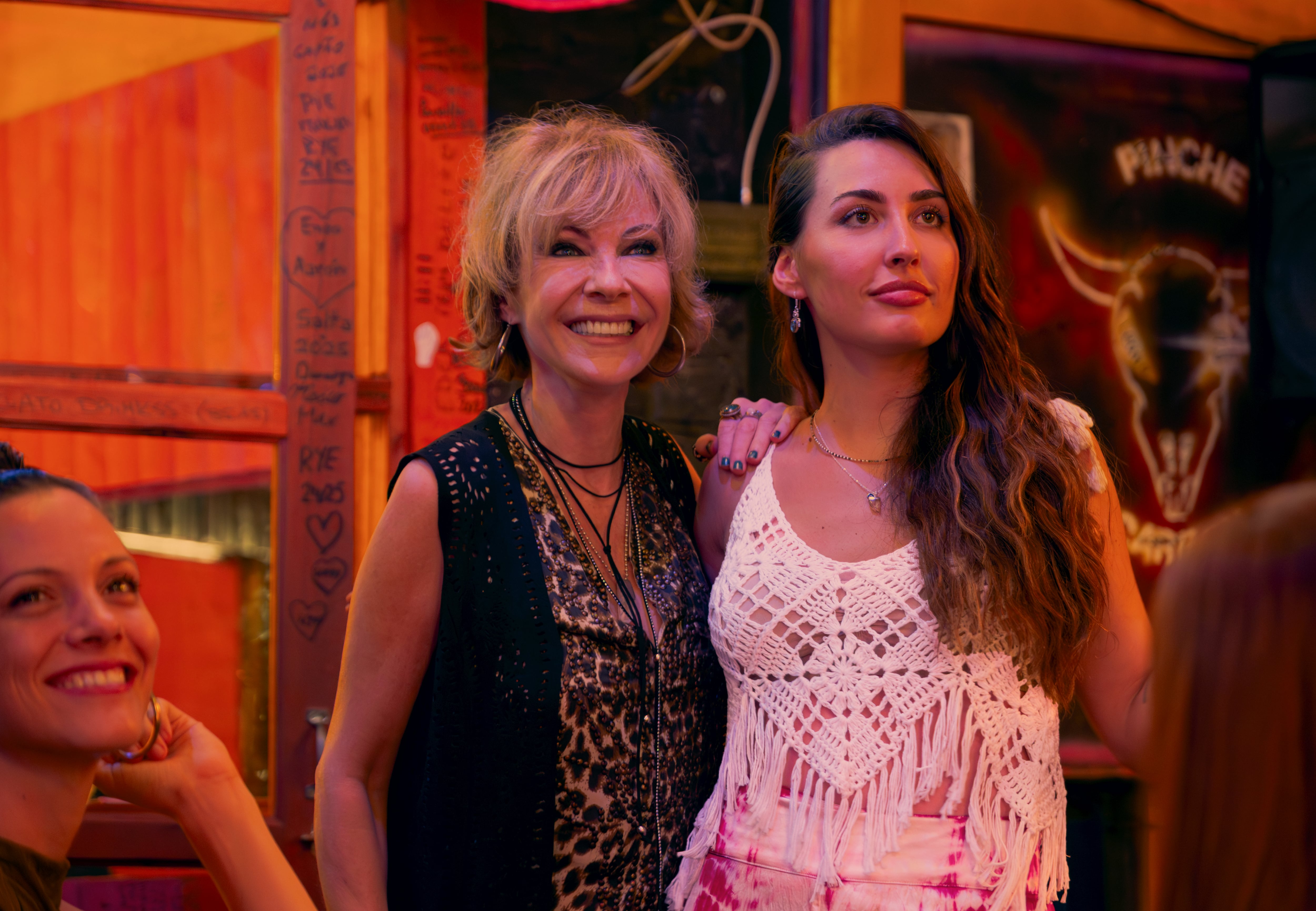 Inés Estévez y Yoyi Francella en El último gigante. Fotos: Cleo Bouza/Netflix