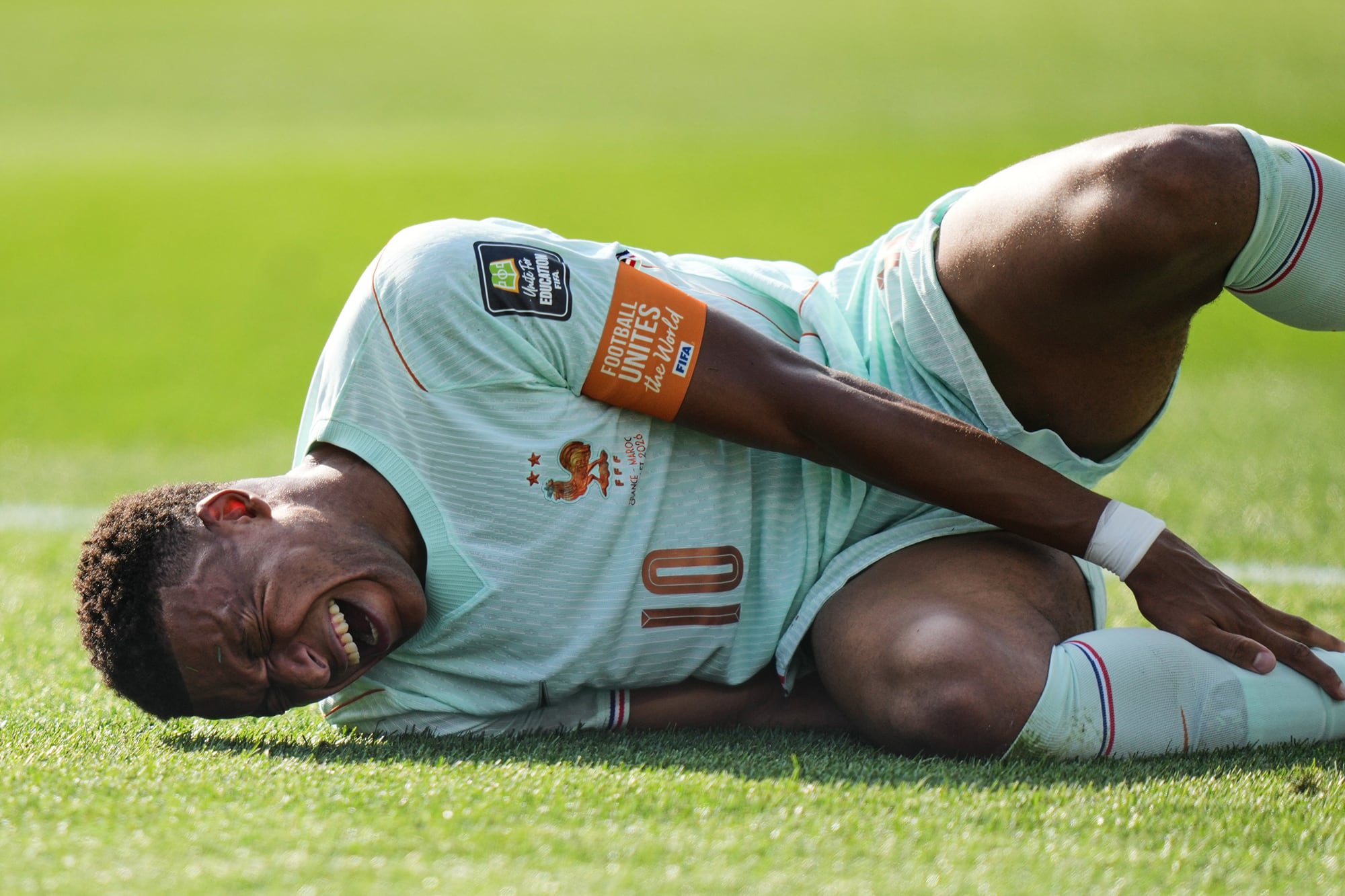 Qué se sabe de la molestia física de Mbappé antes de semifinales