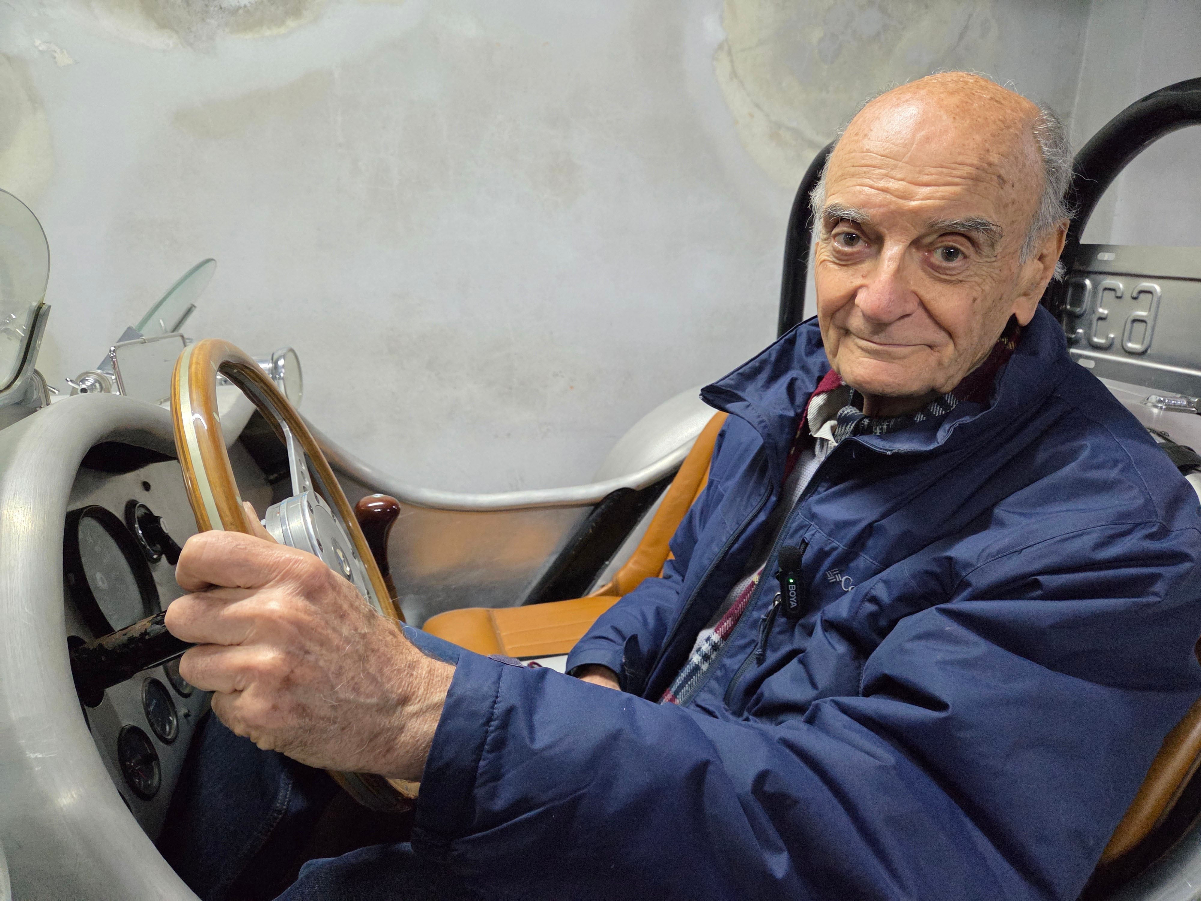 A los 84 años, Pedro Campo quiere cumplir el sueño de hacer la réplica del aeroplano de Jorge Newbery